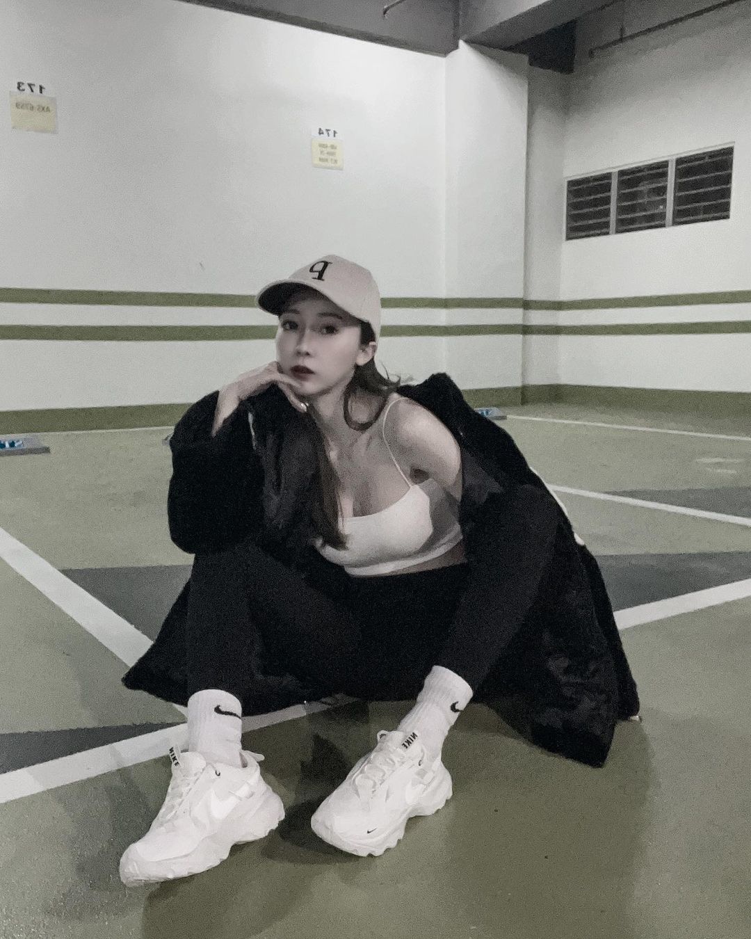 Dina.丁「絕殺側乳」讓網跪求傳送門!「飽滿美胸」快溢出畫面啦!-第1章-图片7
