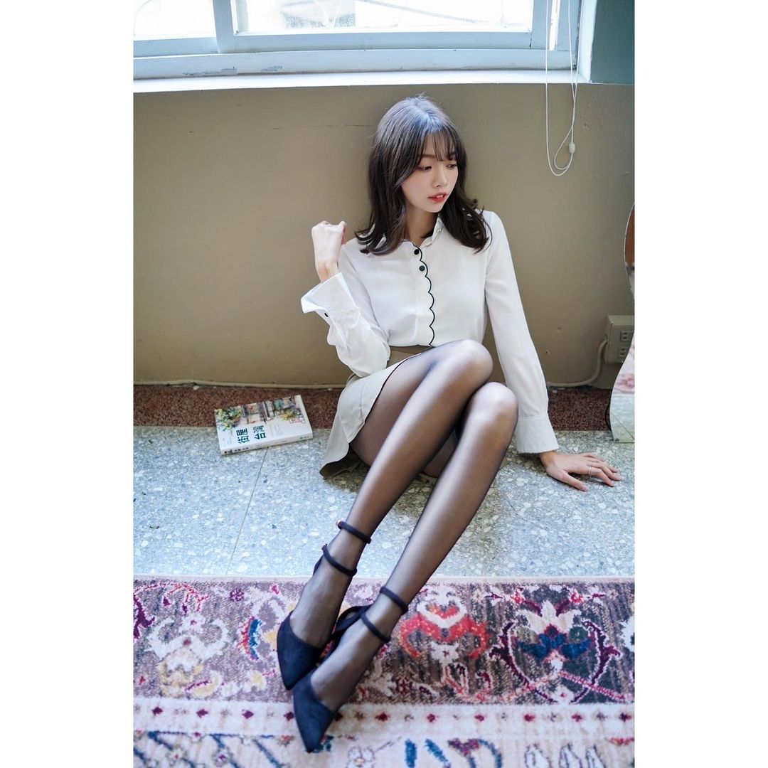 「77麻馬」前凸後翹S曲線完全看不出來是辣媽啊！長腿+黑絲襪組合超性感-第1章-图片10