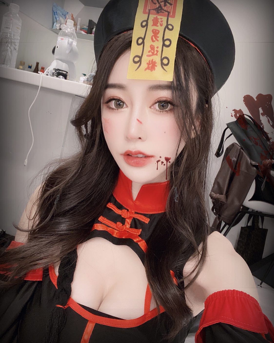 美艷正妹霈霈甜心「性感爆奶」深受網友歡迎!散發動人氣質覺得戀愛啦!-第1章-图片3