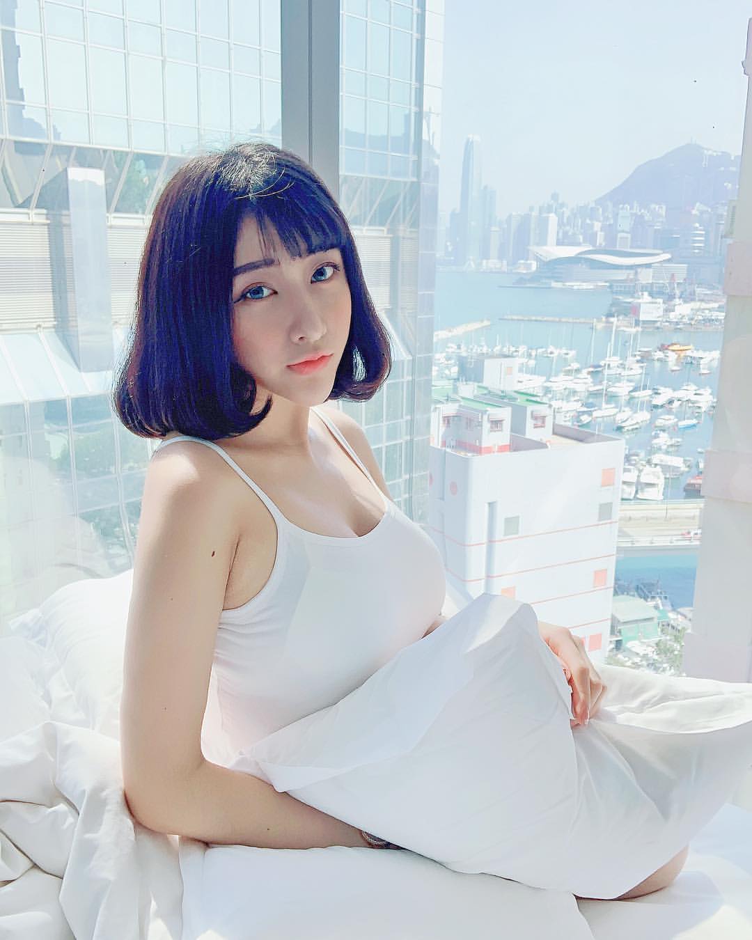 直播主妮妮渾圓巨乳溢出視覺畫面超級兇-第1章-图片5