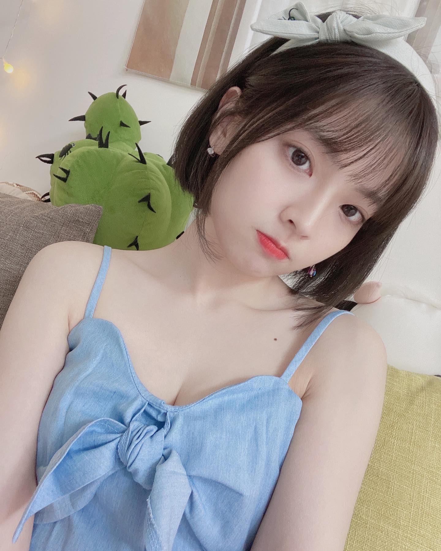 「Duck」清純微笑讓人想重回學生時代了！纖腰美腿的「完美曲線」讓人鼻血直流！-第1章-图片4