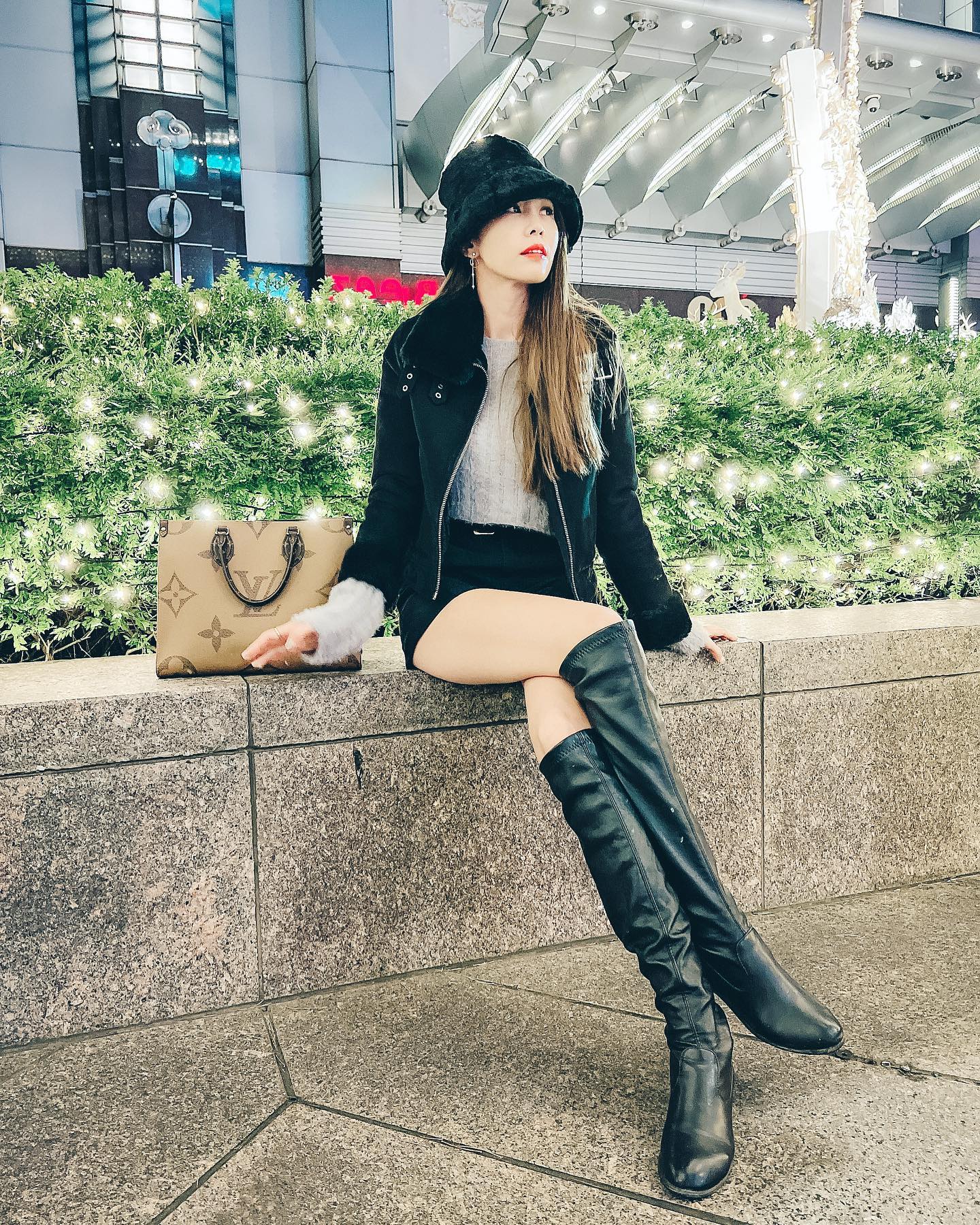 「莎莎Melissa」酥胸辣到極點，前凸後翹性感曲線，大眼甜笑真的太勾人了！-第1章-图片7