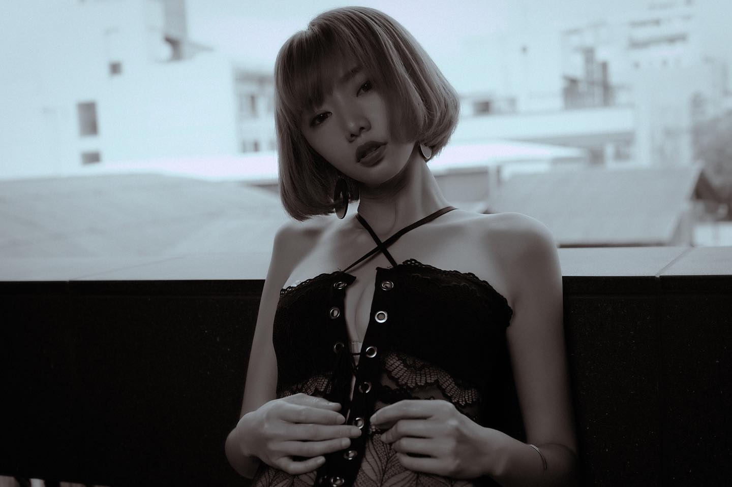 絕美天使顏「優寶」超乎完美的胴體曲線，整個「渾圓雪乳」都要蹦出來啦！-第1章-图片10