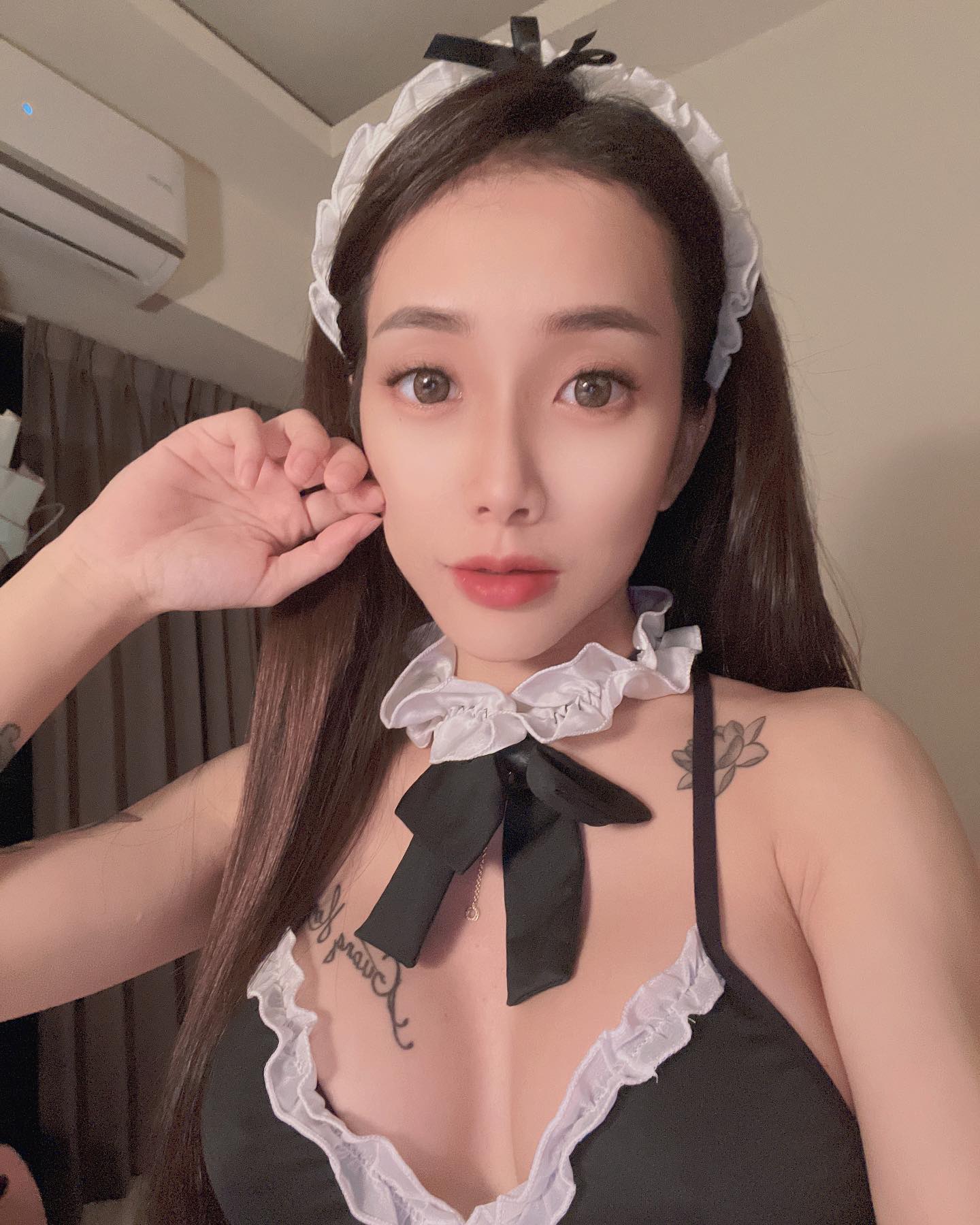 巨乳妹「林琦」弧線立體超吸睛，重量級「乳力發威」火辣深溝蹦出來！-第1章-图片10