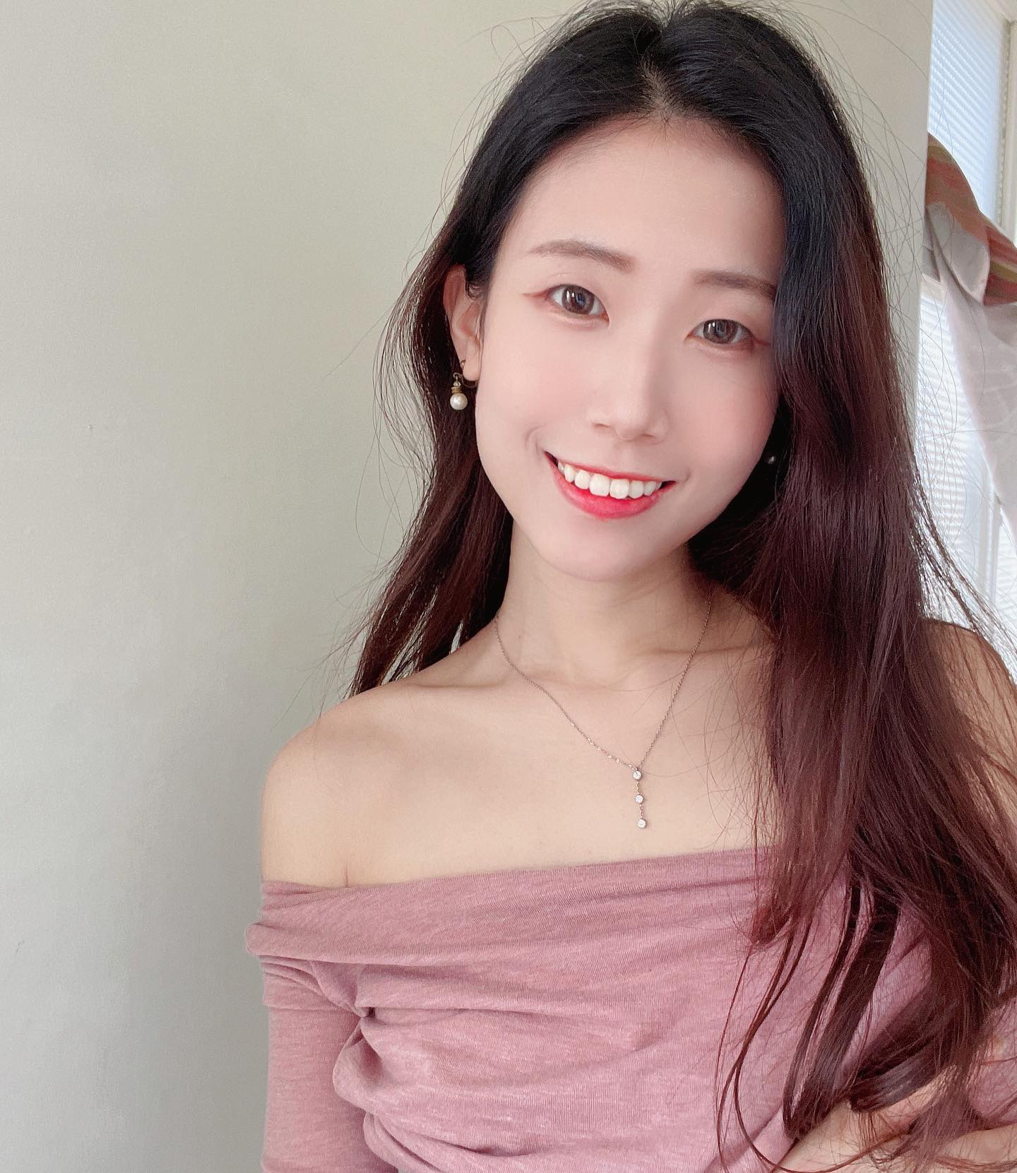 氣質小清新「Jane」美嫩長腿橫掃路面，電眼＋細白長腿讓路人都盯傻了！-第1章-图片10