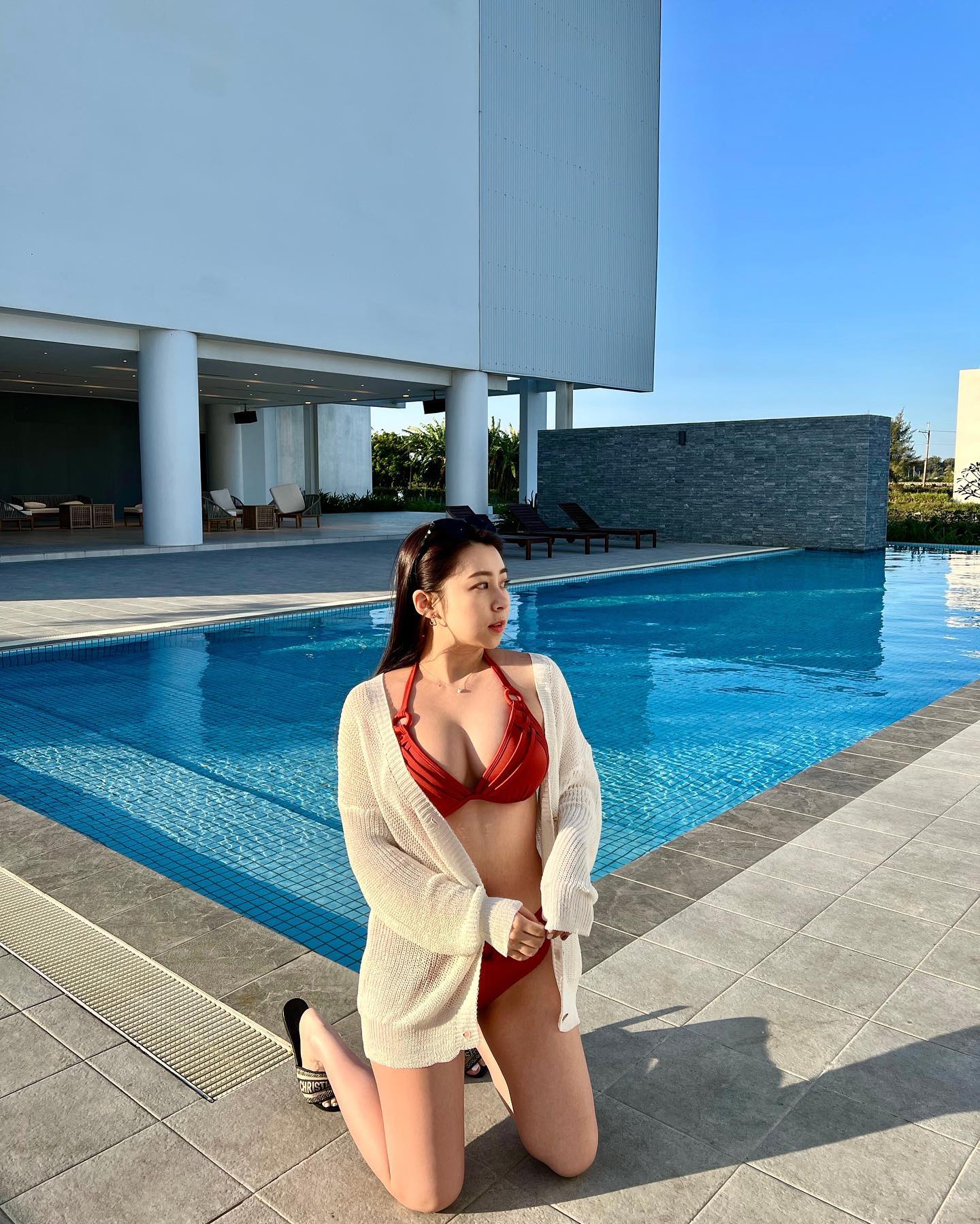 超甜正妹「白白」美胸身材有夠犯規，實在太有女人味了，差點招架不住！-第1章-图片6