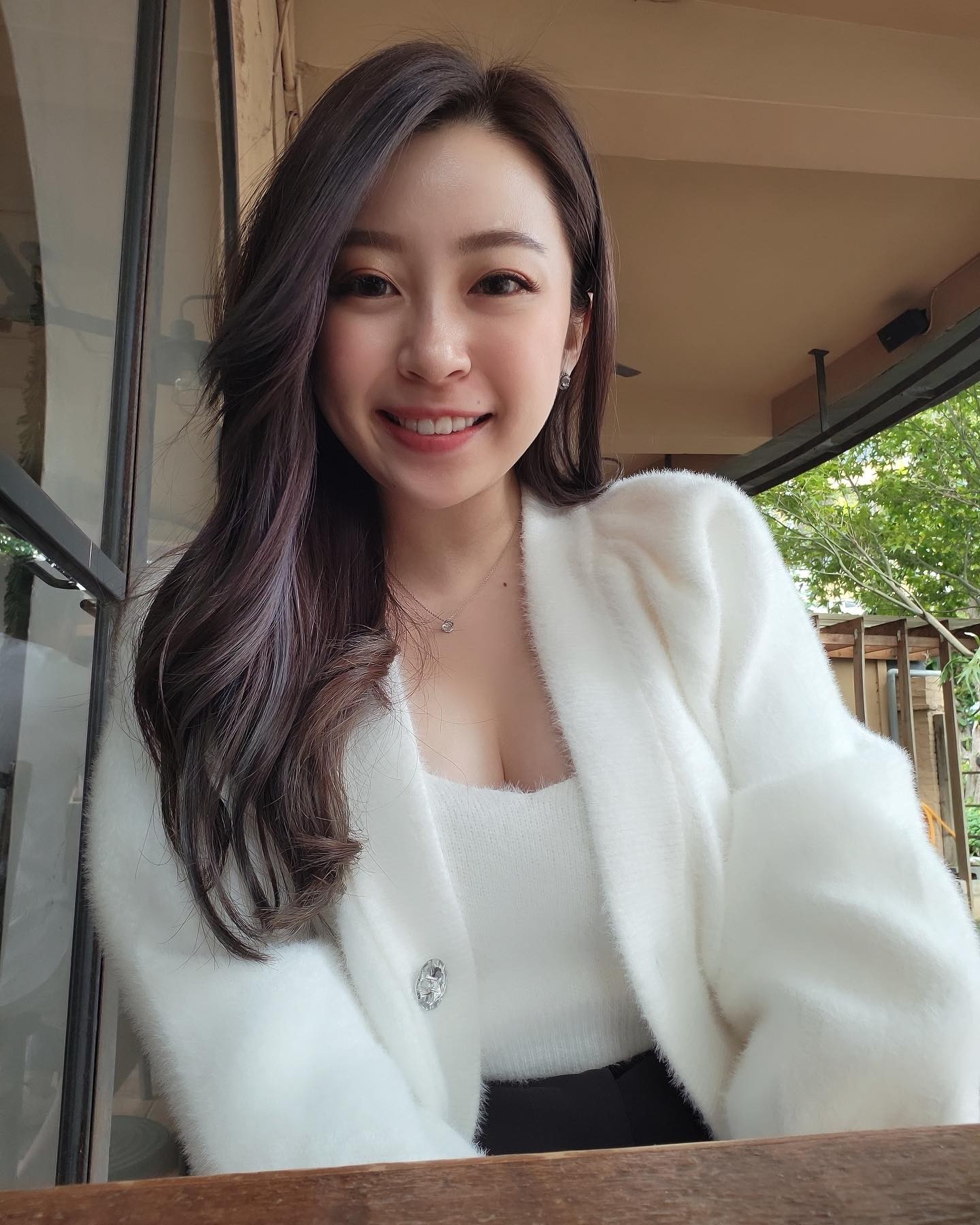 超甜正妹「白白」美胸身材有夠犯規，實在太有女人味了，差點招架不住！-第1章-图片9