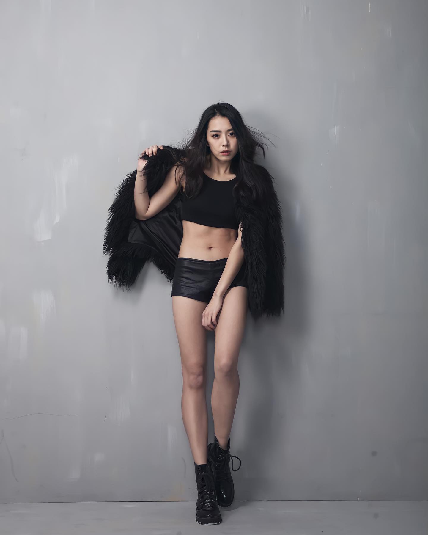 狂野正妹「宋城希」有胸有腿身材好好，乳量超狂！讓人精神都來了！-第1章-图片3