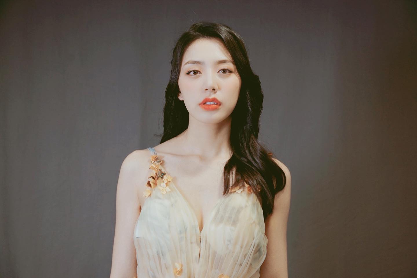 狂野正妹「宋城希」有胸有腿身材好好，乳量超狂！讓人精神都來了！-第1章-图片6