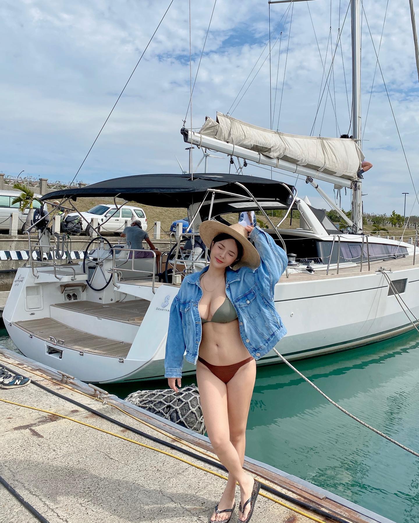 “Amber” IG selfie too sexy, just to make you sleep!-第1章-图片2