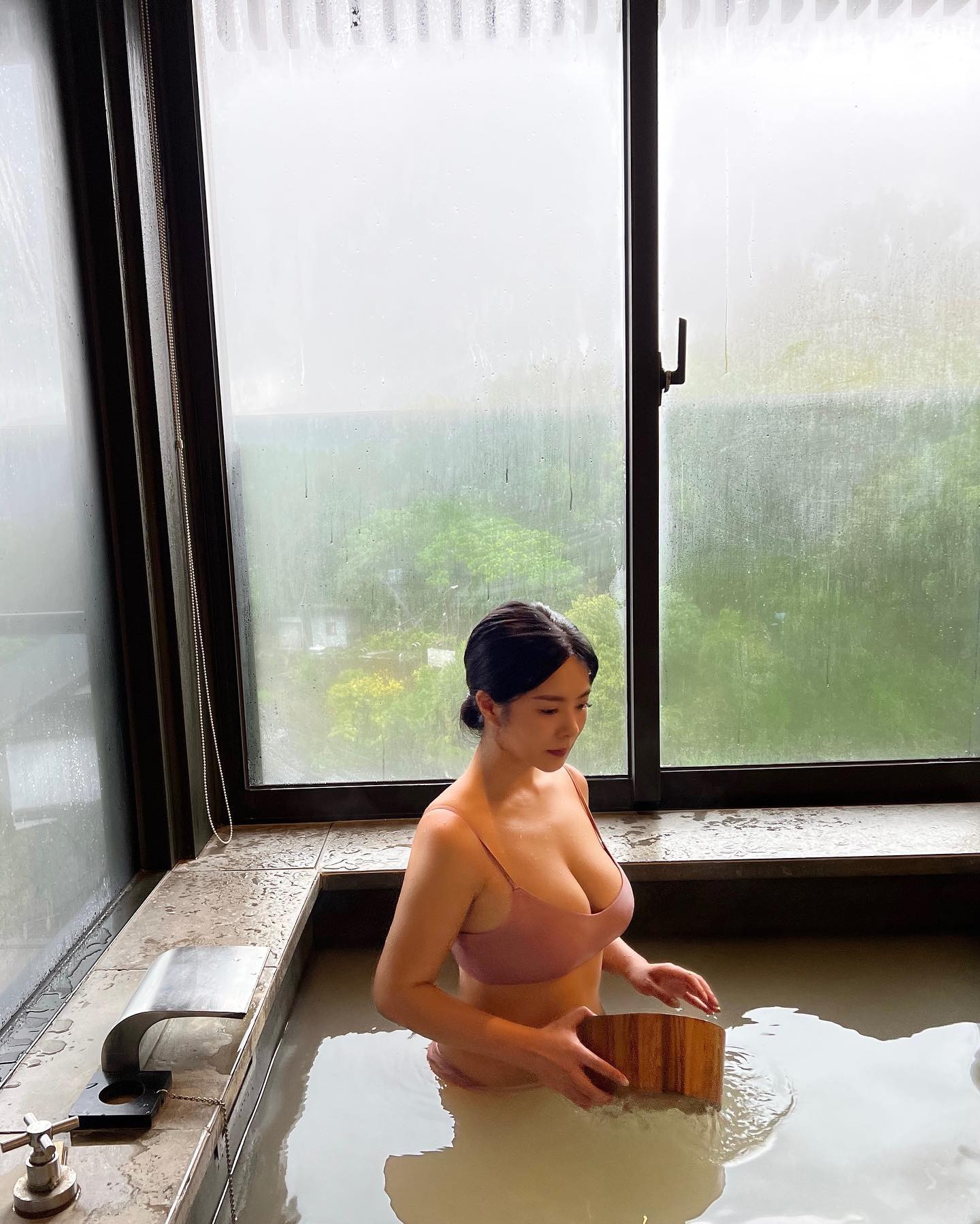 “Amber” IG selfie too sexy, just to make you sleep!-第1章-图片7