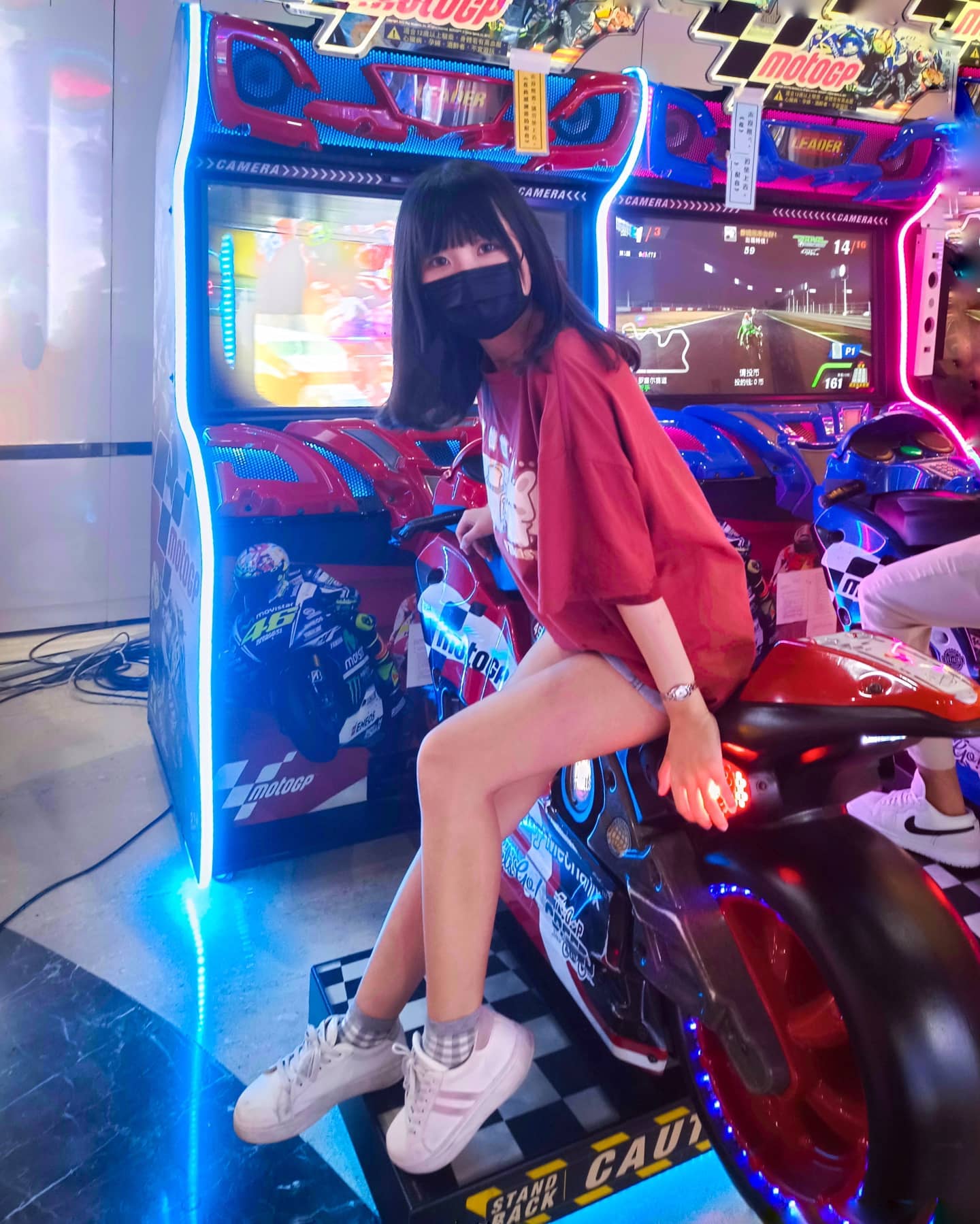 外拍正妹「綾兒」猛爆身材攻擊力太強！胸前實在太吸引人！網友都暴動了！-第1章-图片9