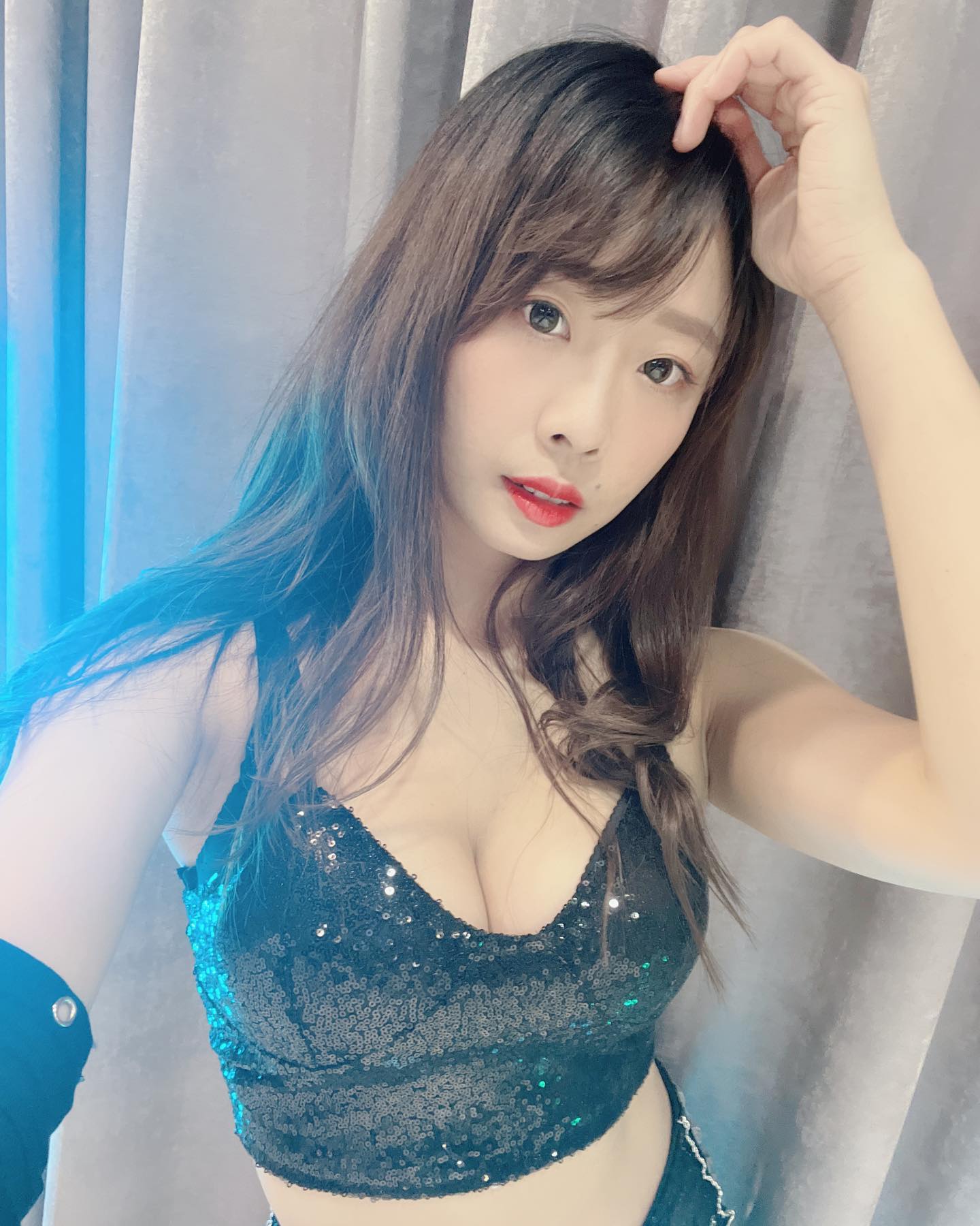 舞蹈老師「Cali卡兒」氣質外型讓人不小心戀愛，滿到要溢出來了，網友都戀愛惹-第1章-图片8