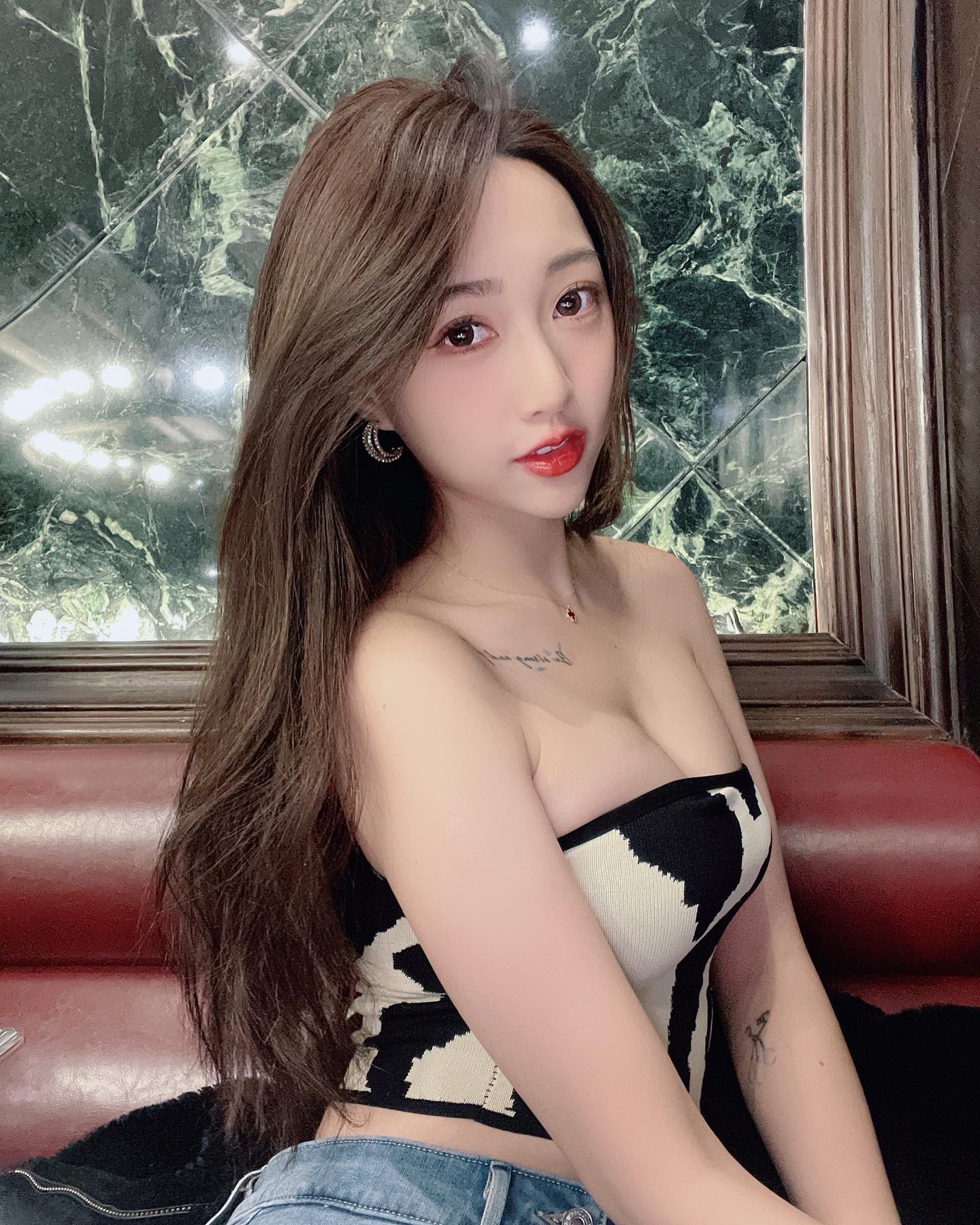 甜美系正妹「璇璇」極品美胸身材真的好養眼，滿滿的乳能量四溢，讓人把持不住！-第1章-图片9