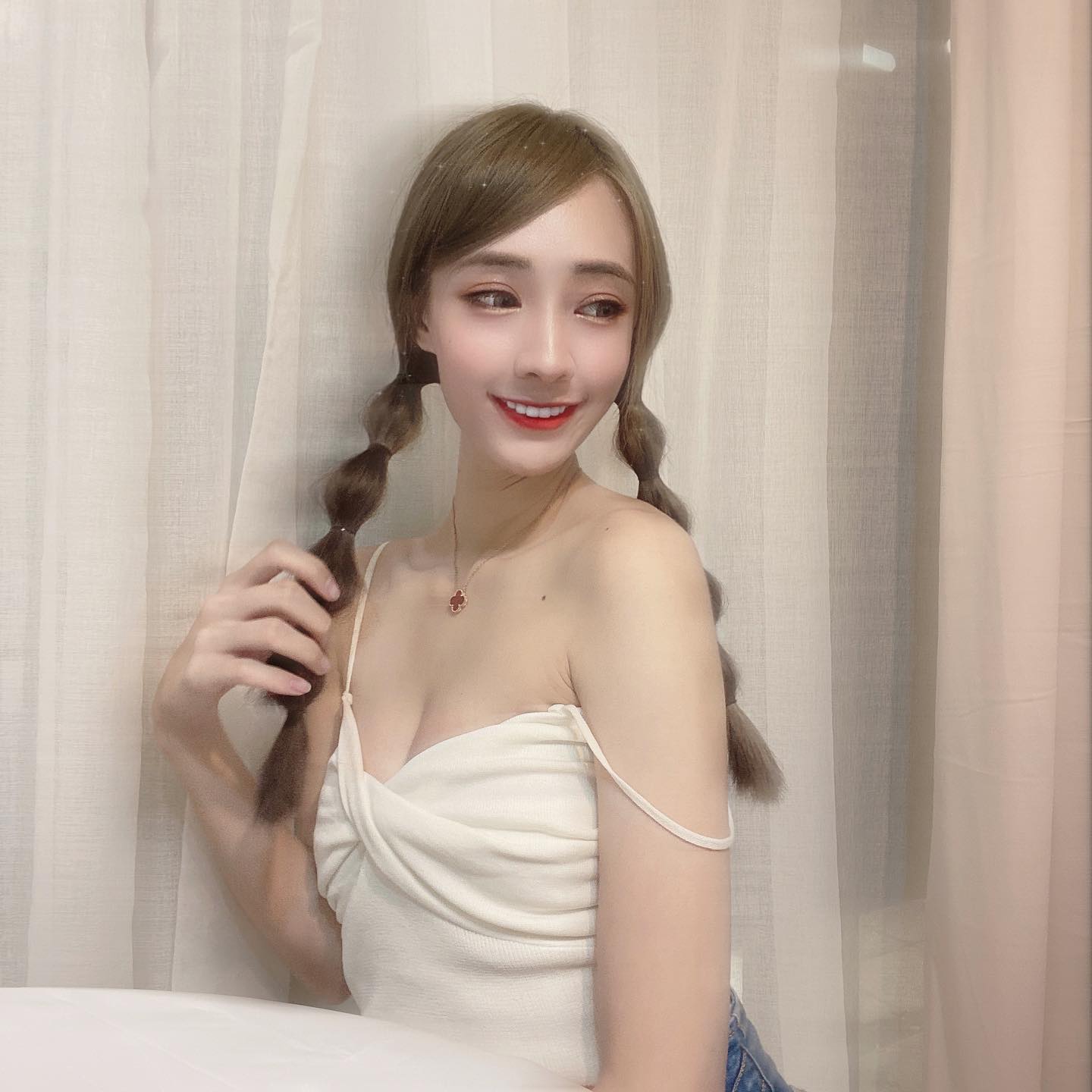 實力派美女「嘎琳」泳裝大解放！螢幕前網友又要暴動啦！身材也讓人超害羞-第1章-图片4