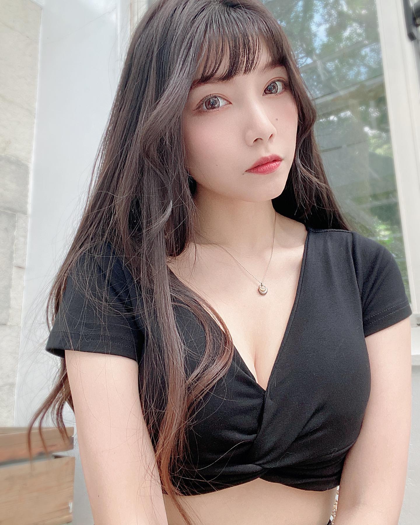 火辣尤物「楊昀蓁」性感長腿太誘惑！ 美貌太驚人「美胸好身材」畫面好犯規！-第1章-图片5