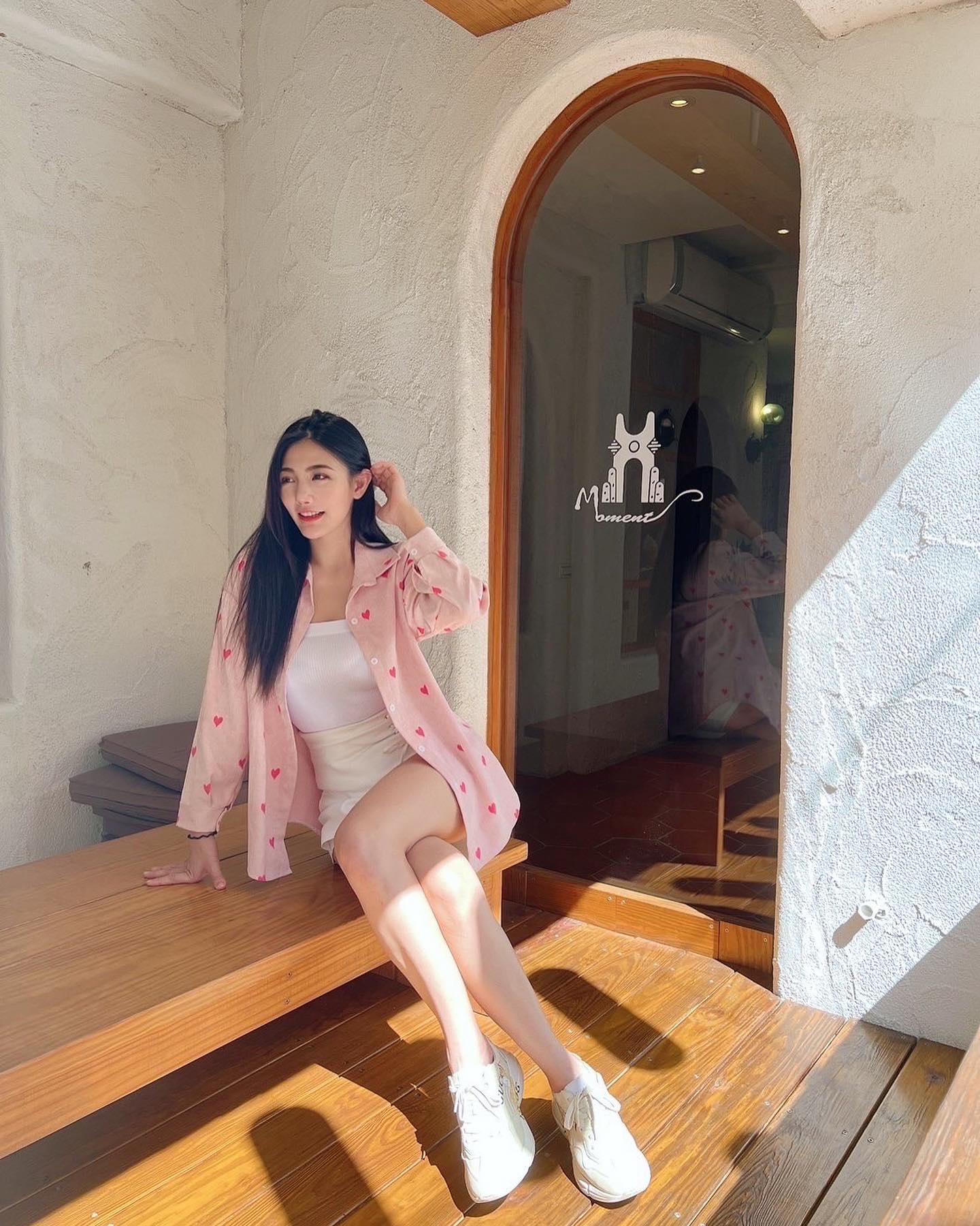 胸狠爆乳甜心「陳葳」衣服敞開「肉球」大幅度跳出，聚焦太性感！-第1章-图片9