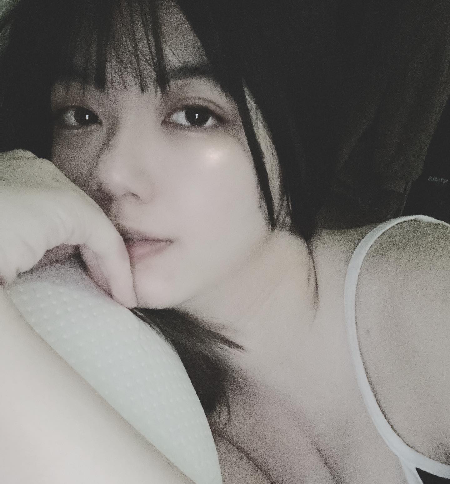 暴力級女神「珈琳」超雪白美乳真的好犯規喔，極品身材辣度破表，讓人噴鼻血-第1章-图片5