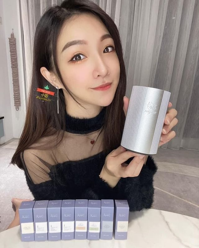 「夏小芯」烏黑長髮+甜美笑容，超氣質外型讓人戀愛了「乳力全開」畫面太養眼！-第1章-图片5