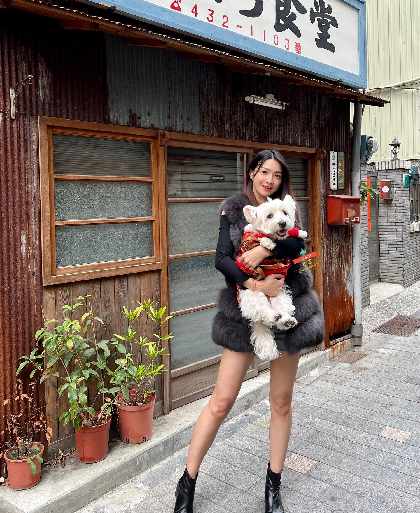 「夏小芯」烏黑長髮+甜美笑容，超氣質外型讓人戀愛了「乳力全開」畫面太養眼！-第1章-图片9