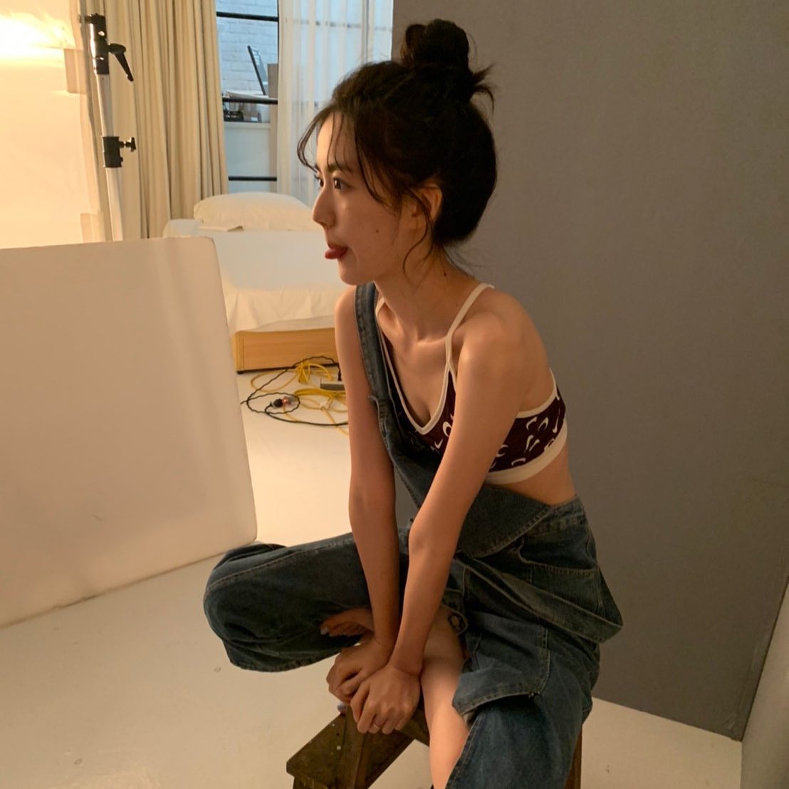 清新甜心「啾啾」用溫暖微笑與性感身材融化你的心！洋裝下暗藏「兇猛乳量」-第1章-图片7