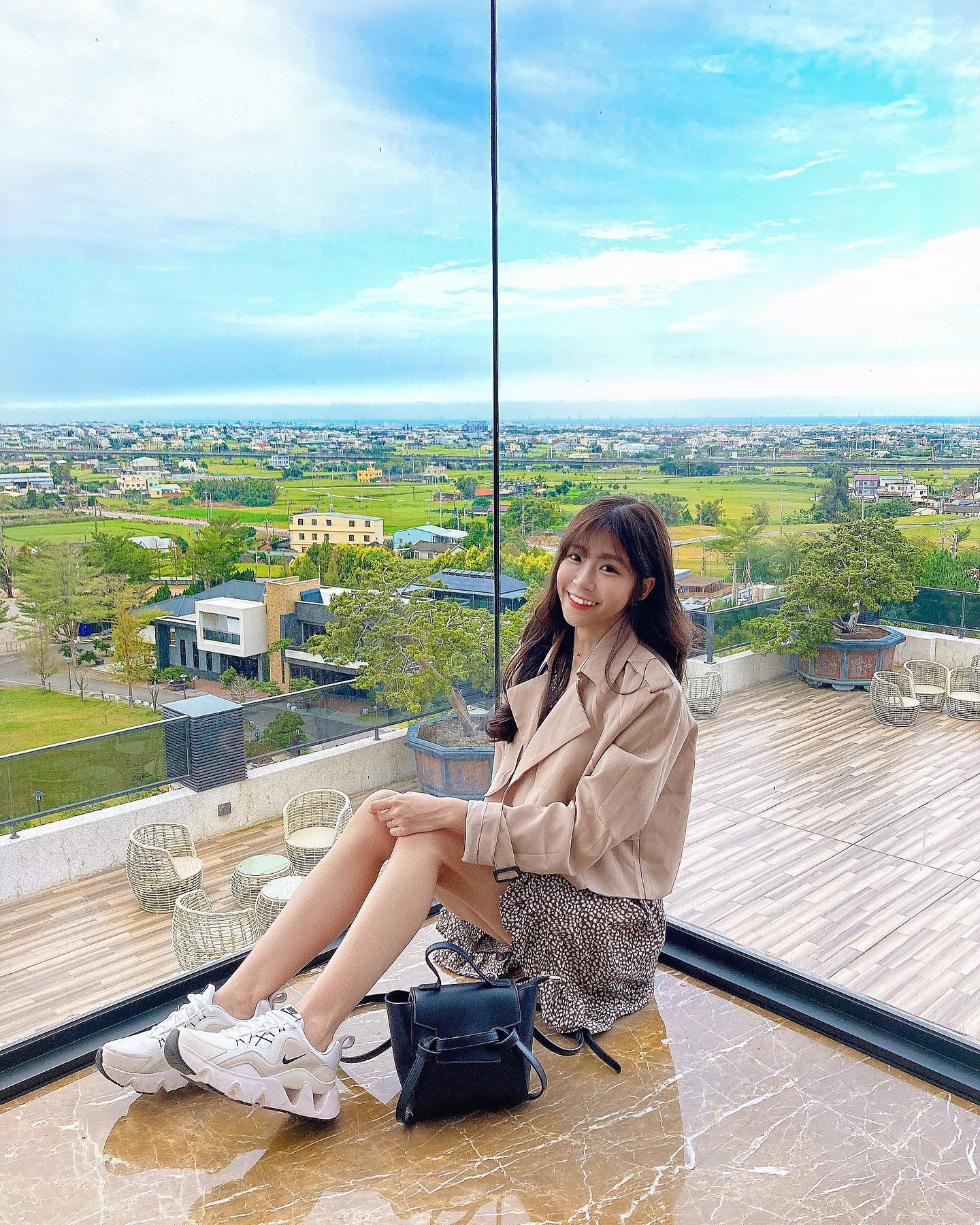 甜美正妹「曼曼」一雙水汪大眼露出甜美笑容，白皙美肌讓人心好癢啊！-第1章-图片5