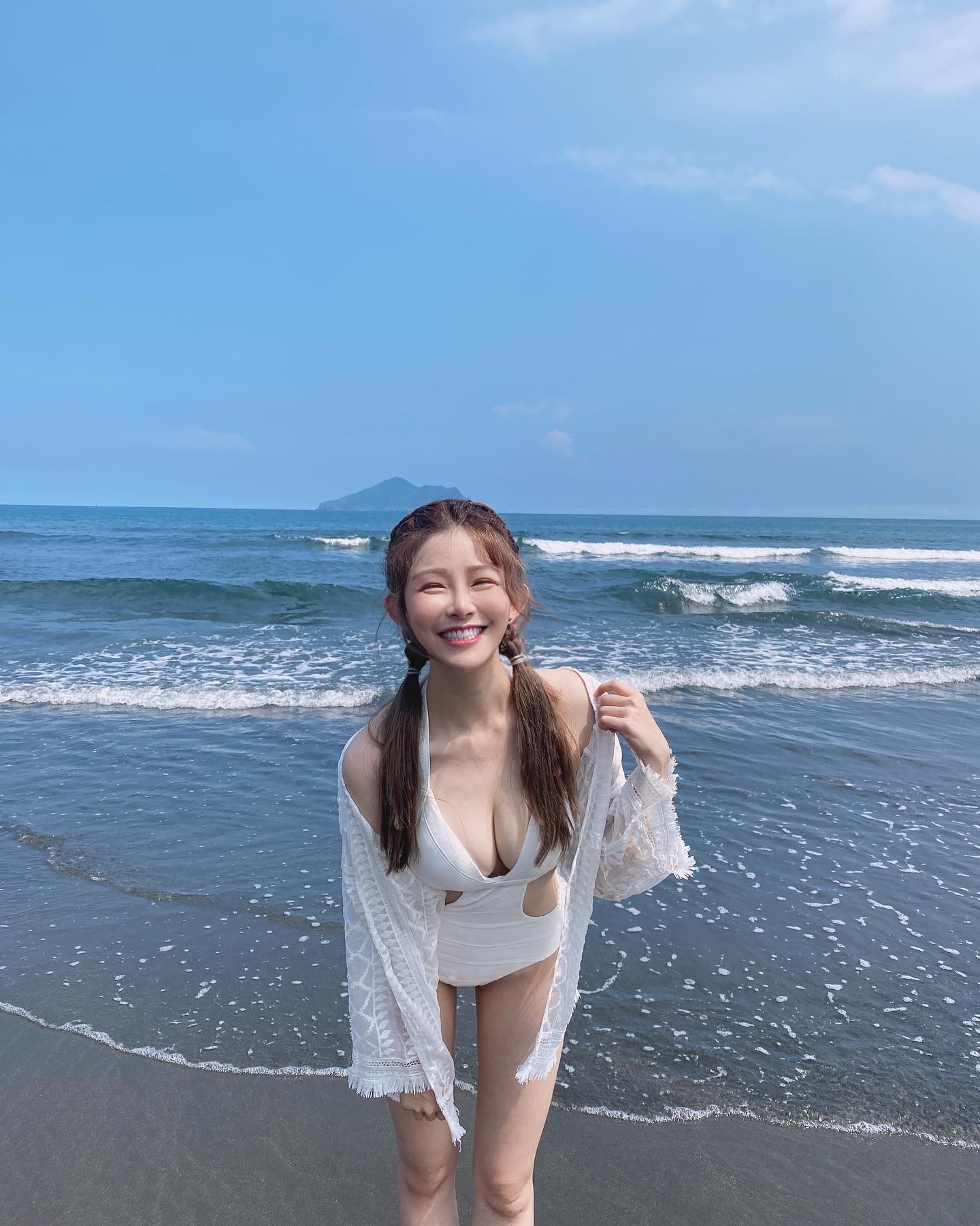 乳量過剩正妹「林妤臻」性感緊緻身材，火辣曲線讓人無法專心，畫面好邪惡-第1章-图片5