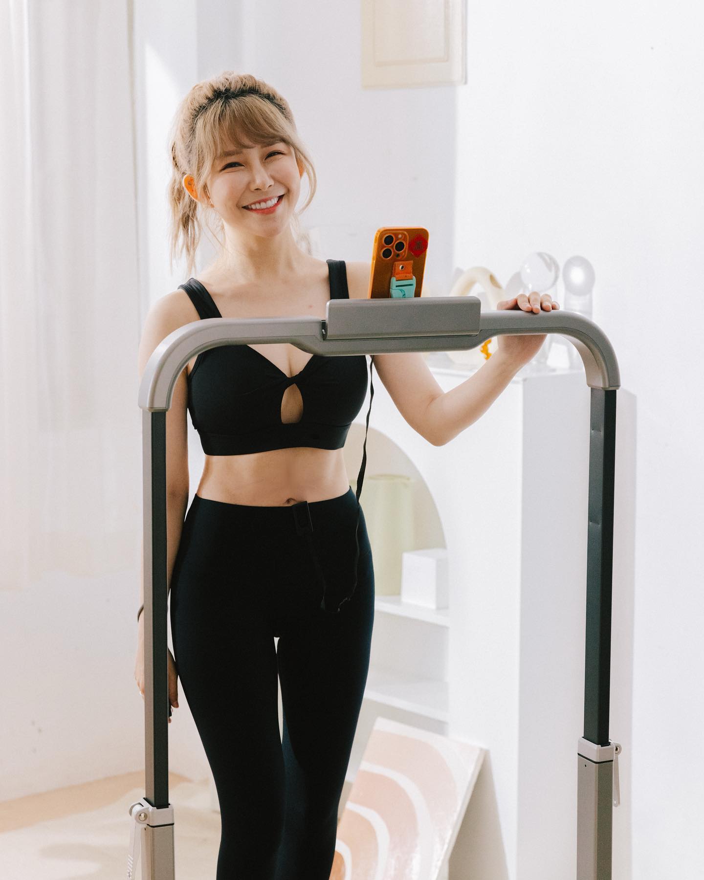 乳量過剩正妹「林妤臻」性感緊緻身材，火辣曲線讓人無法專心，畫面好邪惡-第1章-图片8