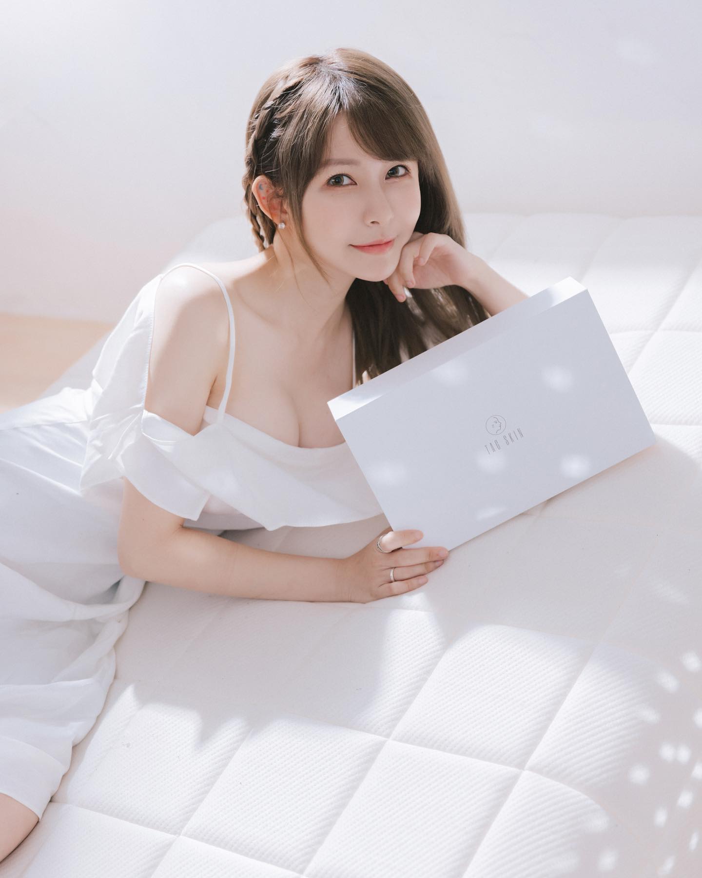 乳量過剩正妹「林妤臻」性感緊緻身材，火辣曲線讓人無法專心，畫面好邪惡-第1章-图片10