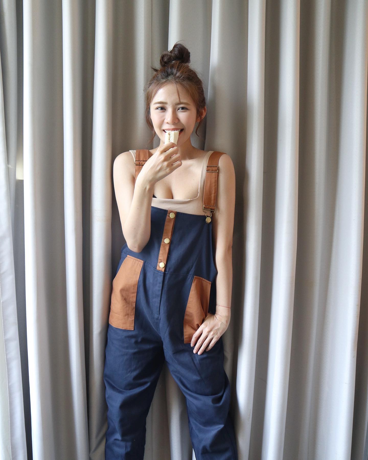 「林萱瑜」清新氣質讓網友戀愛了，這性感身材以後不得了啊「事業線好迷人」-第1章-图片3