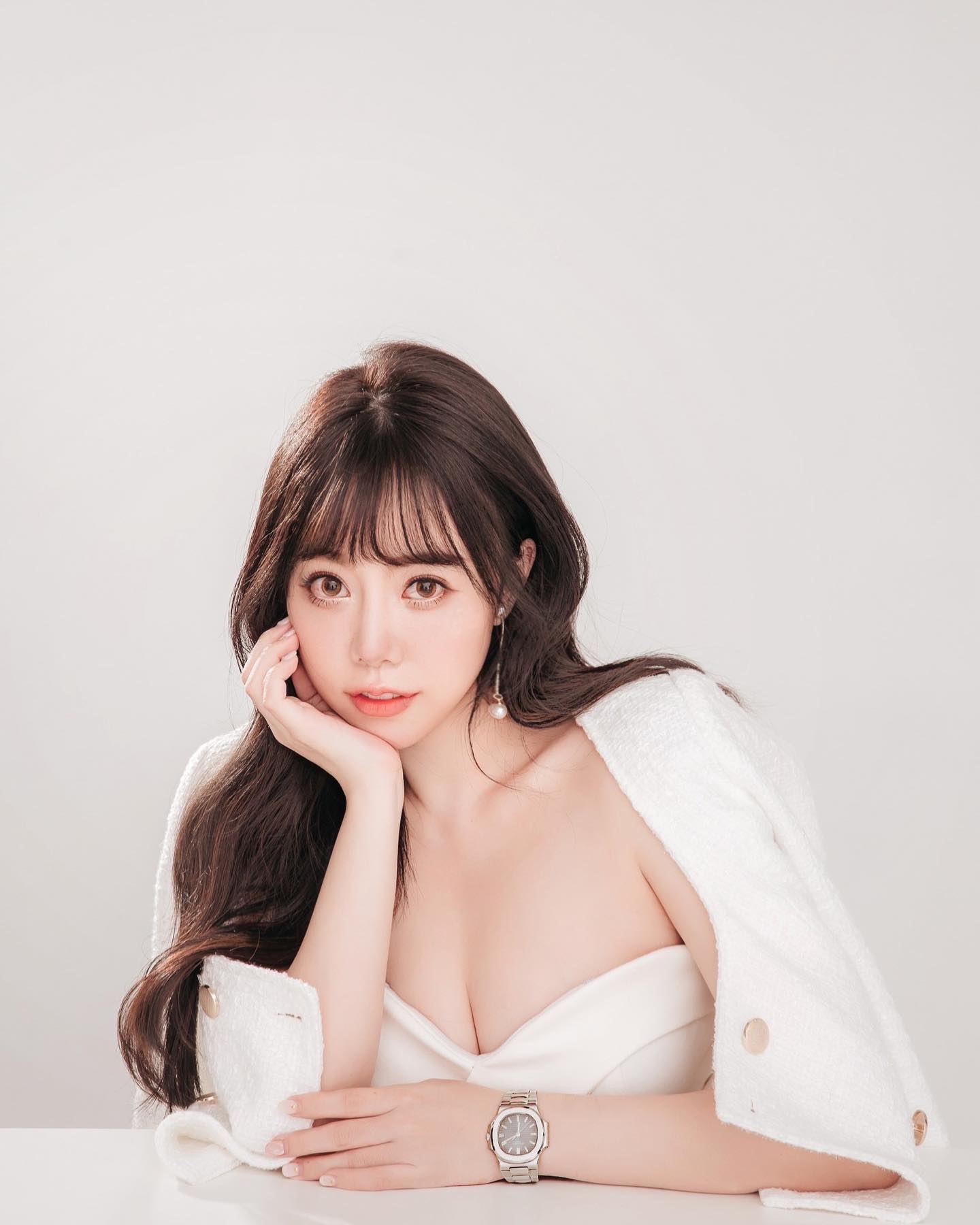 大眼正妹「林可禹」極致媚惑勾引不手軟，「性感曲線」越看越沈迷！-第1章-图片9