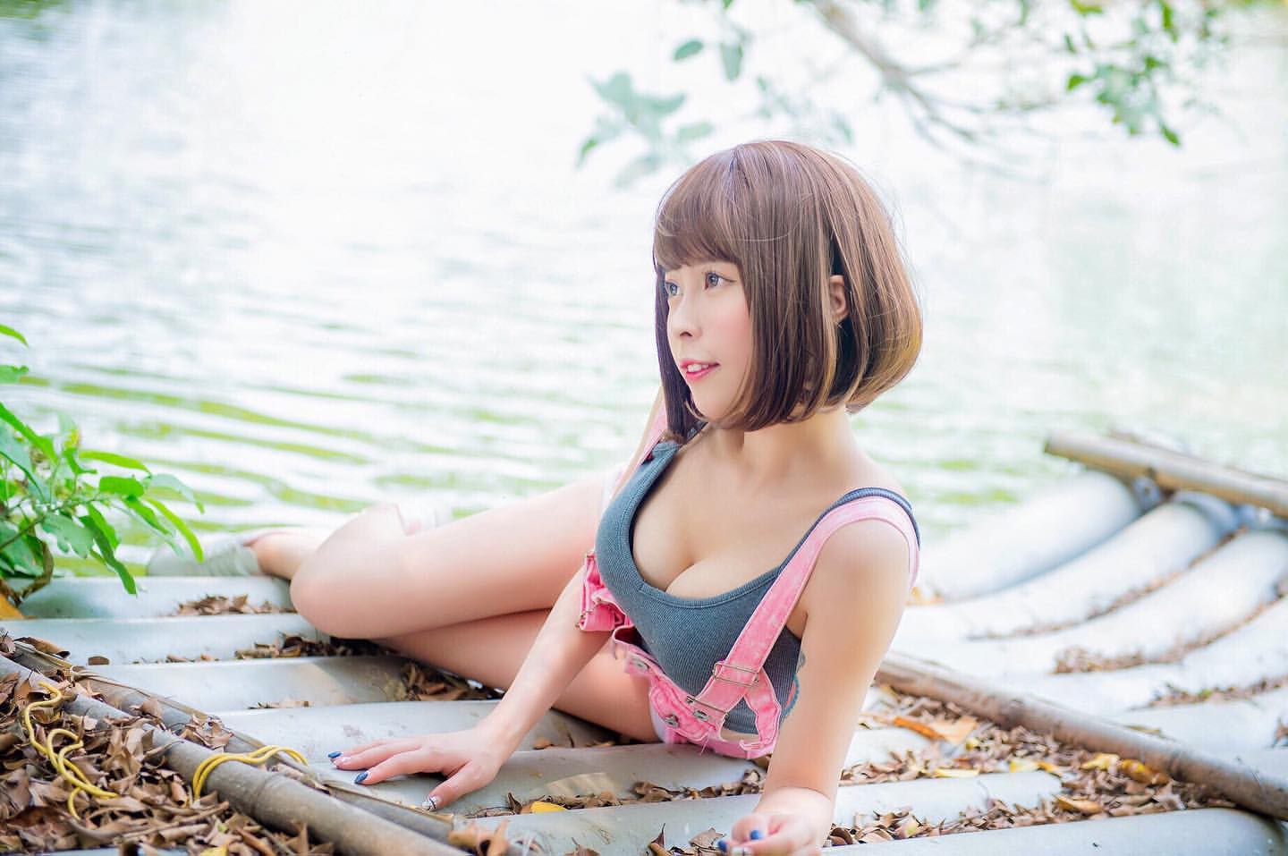 超萌短髮大眼妹Chubby糖 雪白巨乳完全無法忽視-第1章-图片9