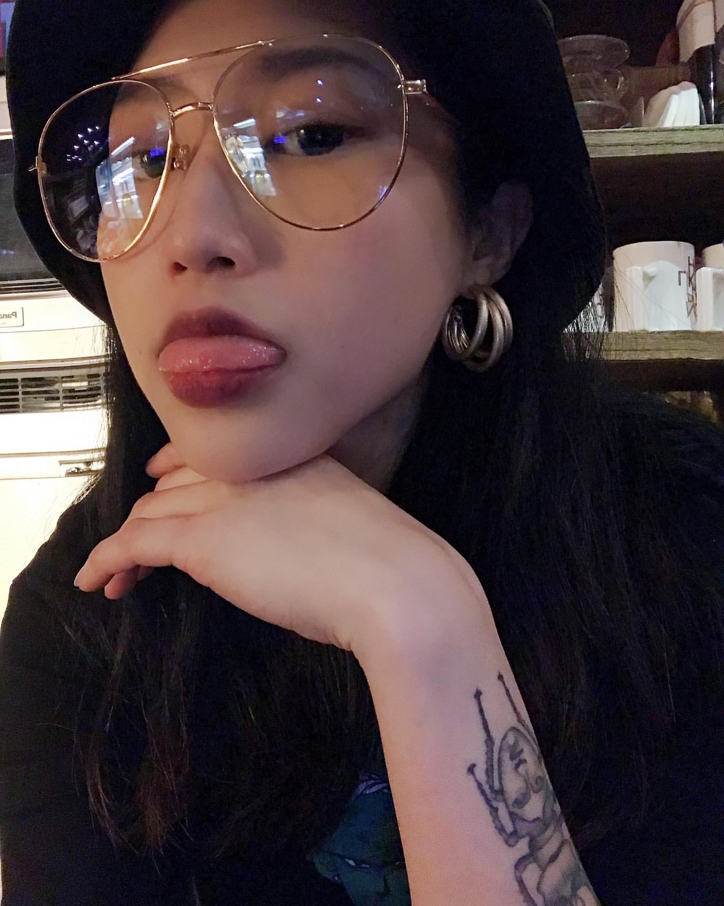 墨娜大尺度藝術照讓人看了臉紅心跳加速-第1章-图片19