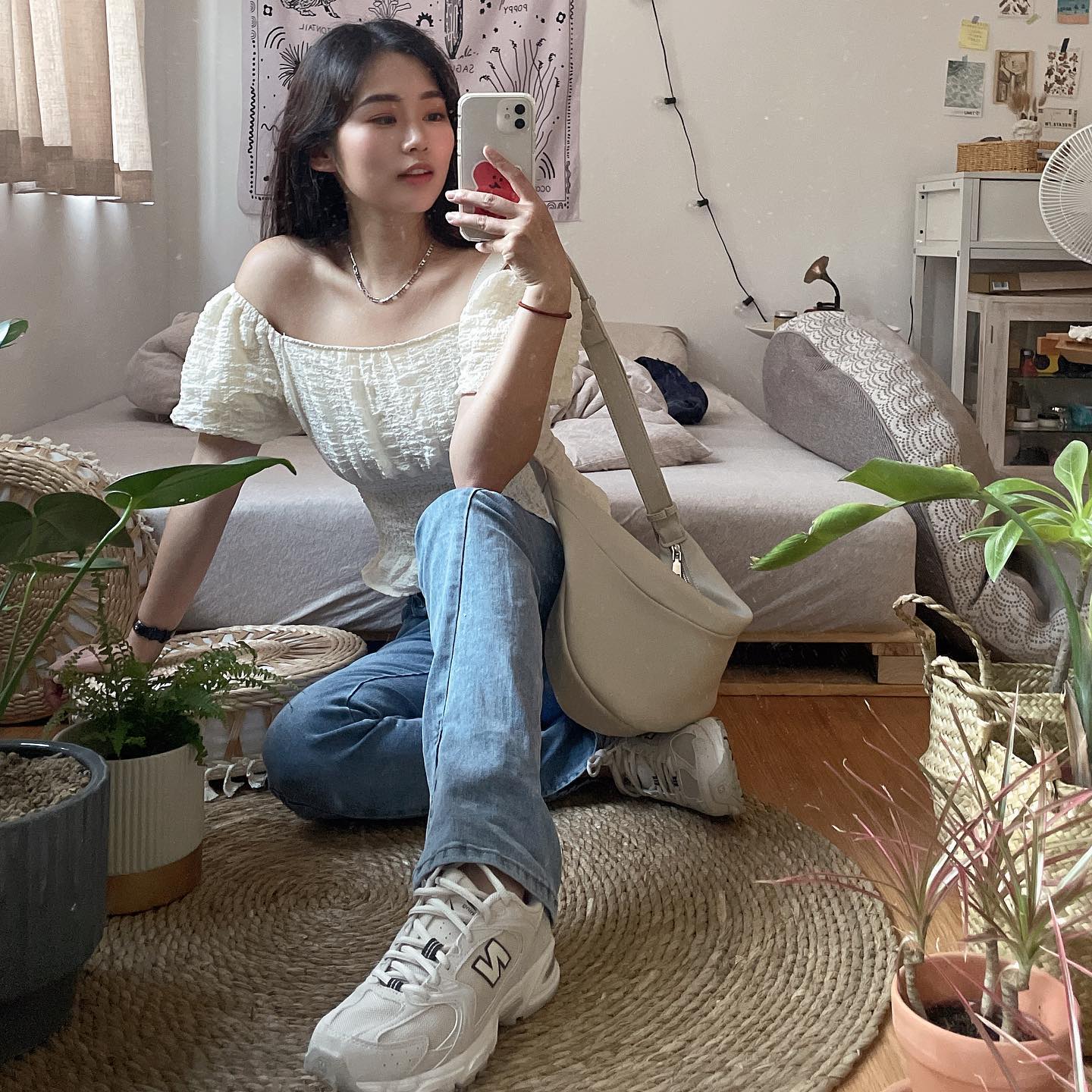 甜心正妹「茜茜」深邃事業線彷彿快把人吸進去，高顏值身材更是一流-第1章-图片3