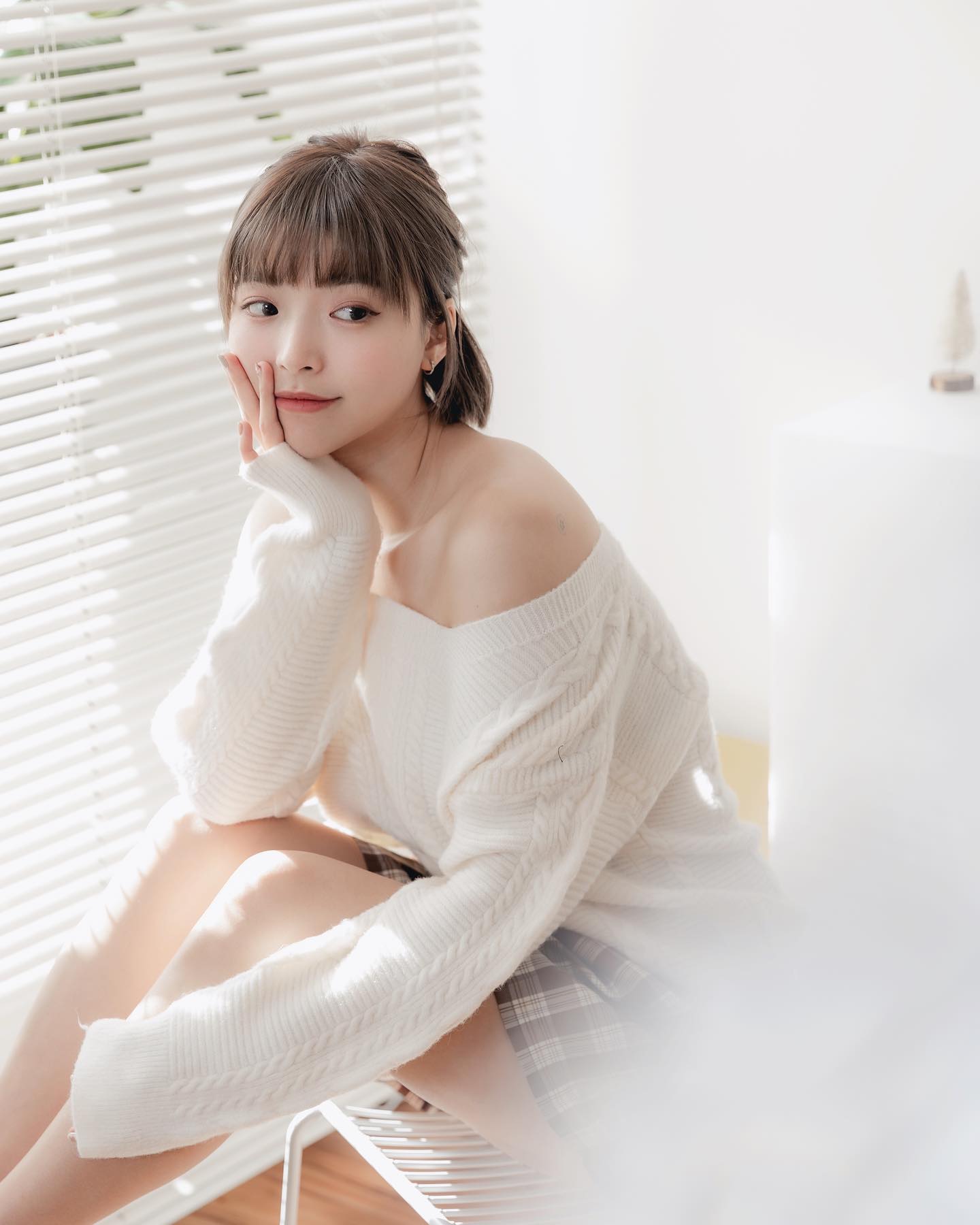 美女Youtuber「一隻阿圓」超帶感的視覺衝擊會上癮啊，「飽滿乳溝」讓人狂噴鼻血！-第1章-图片6