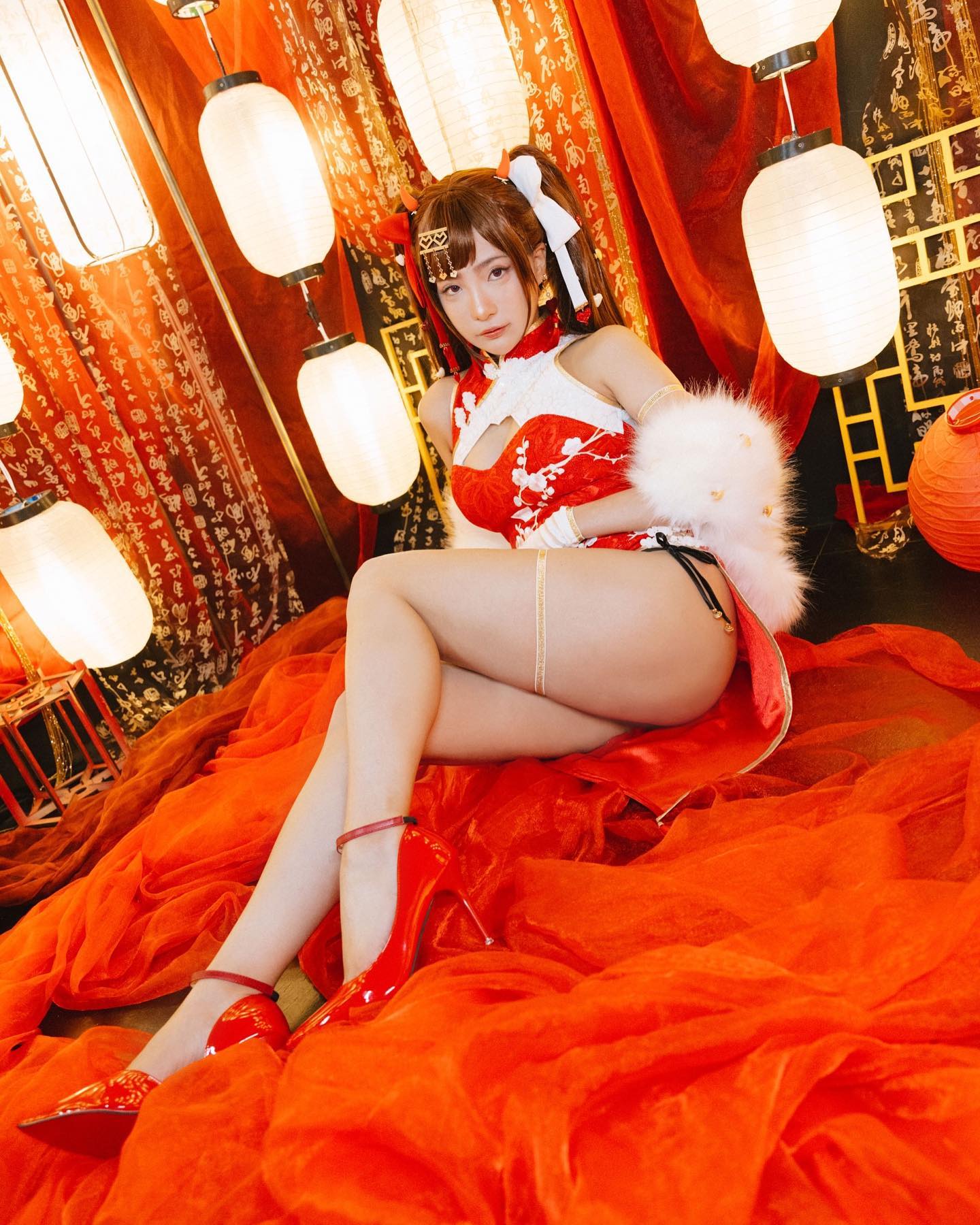 天然女神「貝莉莓」精緻容顏網直呼仙女下凡！超低領口意圖使人窒息-第1章-图片8