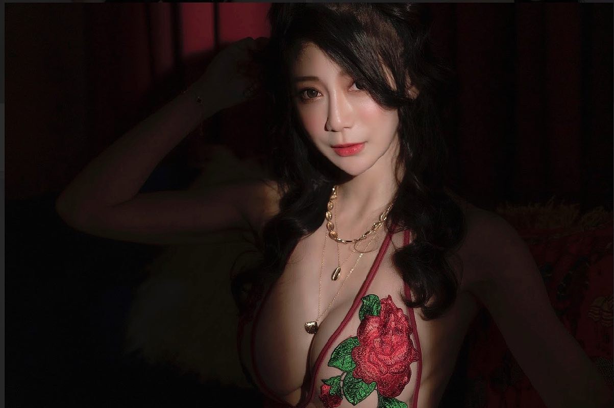 仙氣正妹「馮瀅穎」甜美長相+完美身材，超邪惡「美乳畫面」引人遐想-第1章-图片3