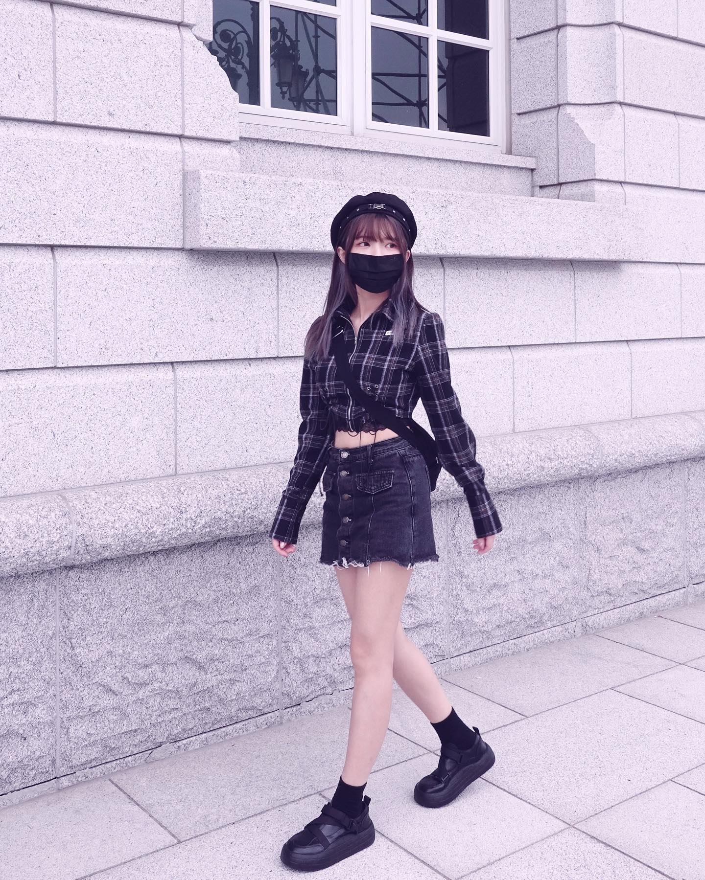 口罩美腿妹子「關關關兒」馬甲線超優質「修長曲線」辣翻，好讓人著迷！-第1章-图片10