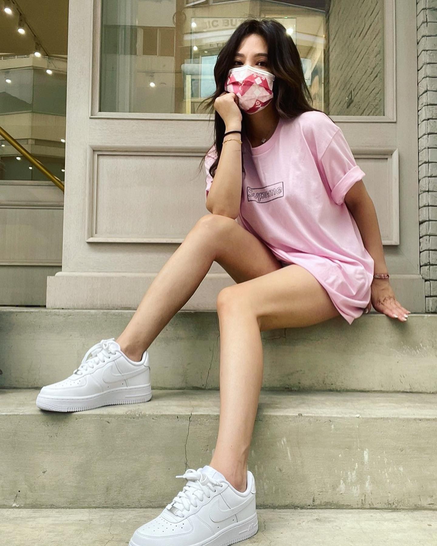 超高顏值正妹「天菜小姐」雪白形狀又圓又晃好明顯！事業跟形狀完全外露線-第1章-图片3