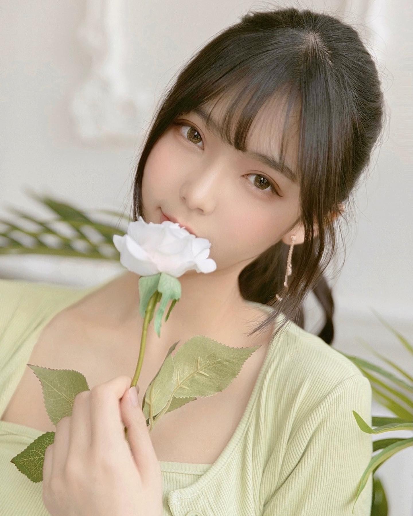 清新正妹「許悅」神正「高顏值」讓人忍不住戀愛了！美胸身材有夠犯規！-第1章-图片3