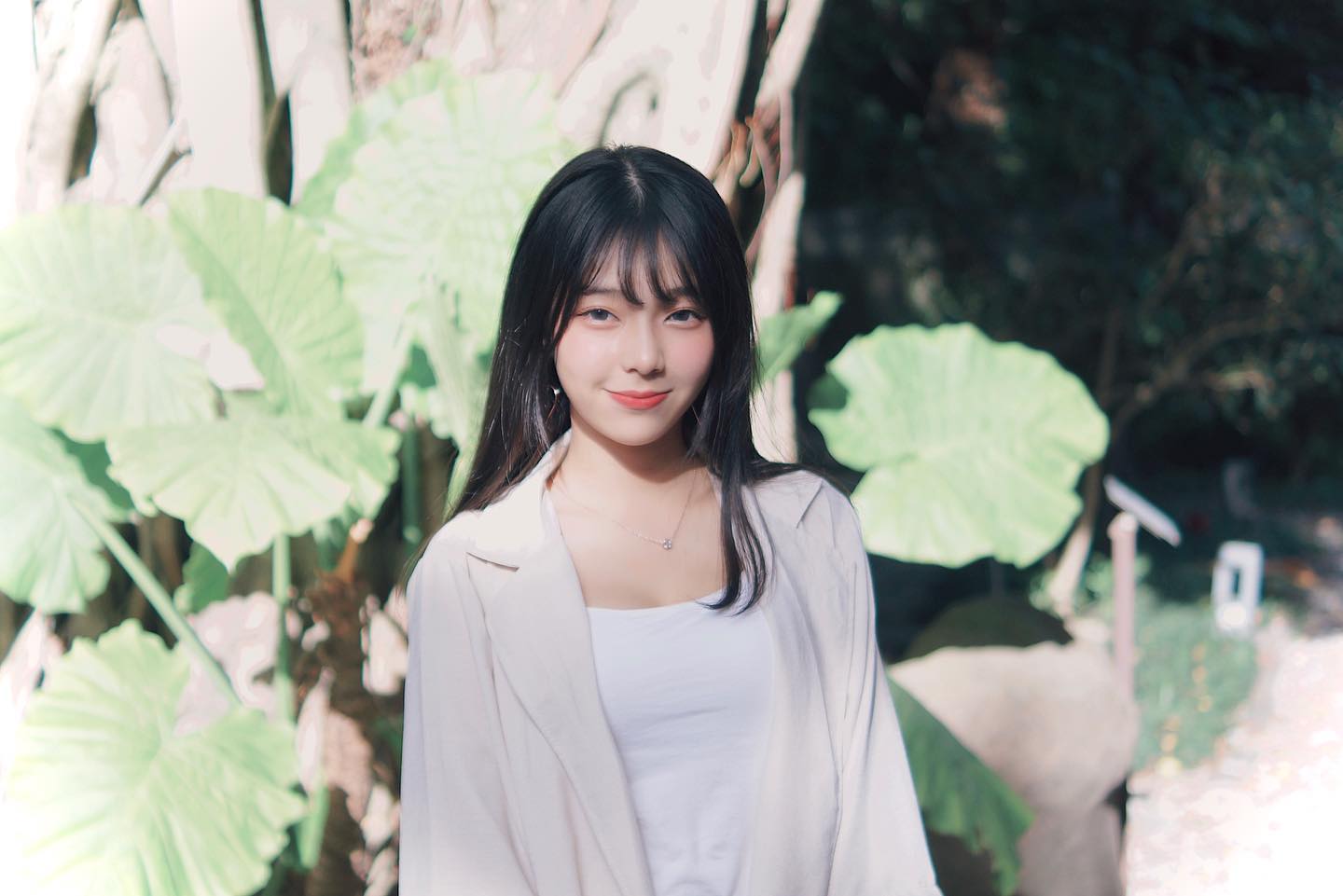 清新正妹「許悅」神正「高顏值」讓人忍不住戀愛了！美胸身材有夠犯規！-第1章-图片2