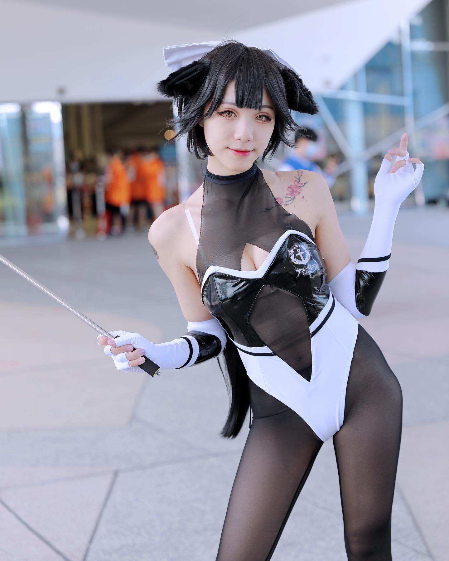 極品cosplayer「萌漾」美乳太犯規！胸下「曲線畢露」畫面波濤洶湧-第1章-图片4