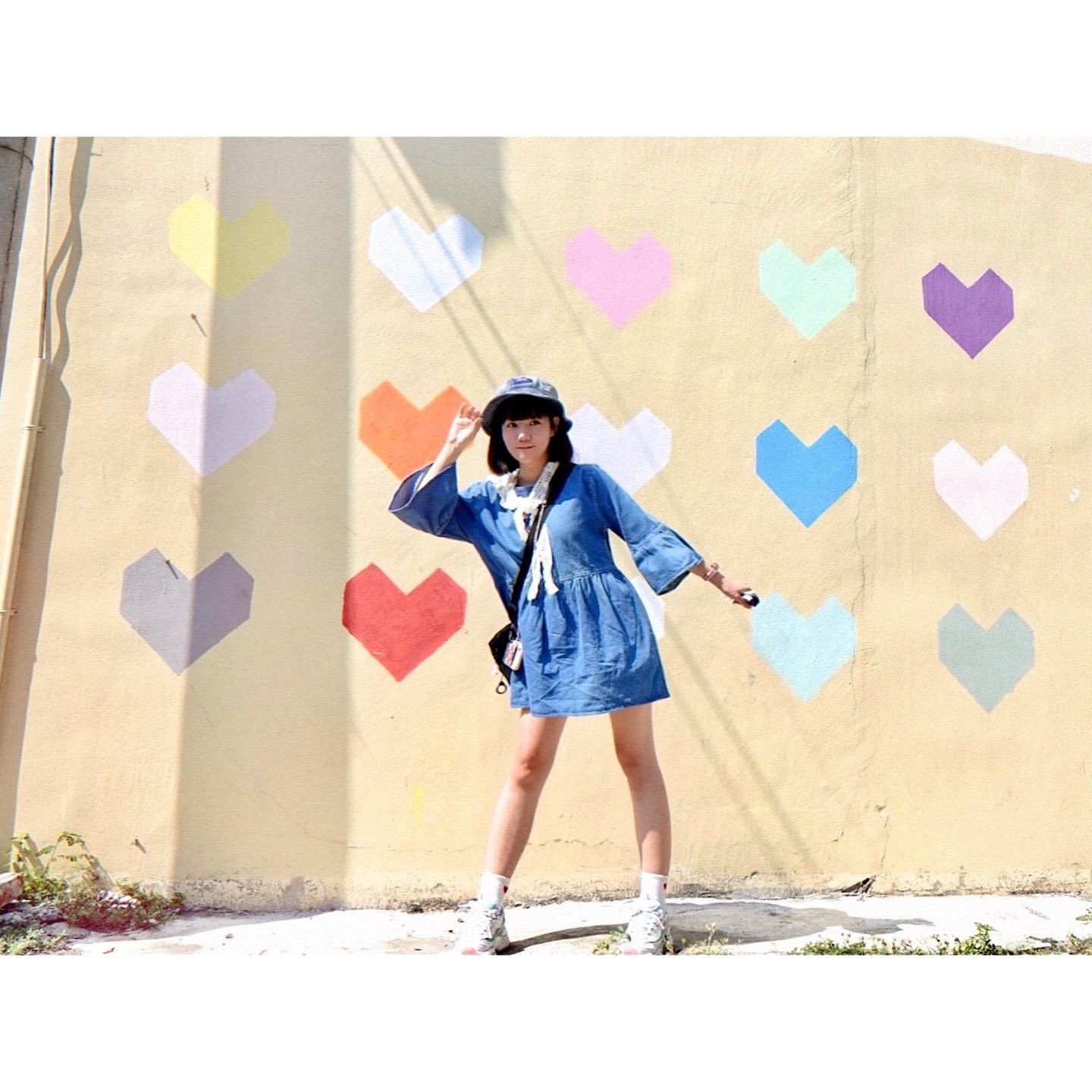 萌度破表「Kari班班」小背心擋不住「白嫩ㄉㄨㄞ奶」乳量讓人受不了-第1章-图片8