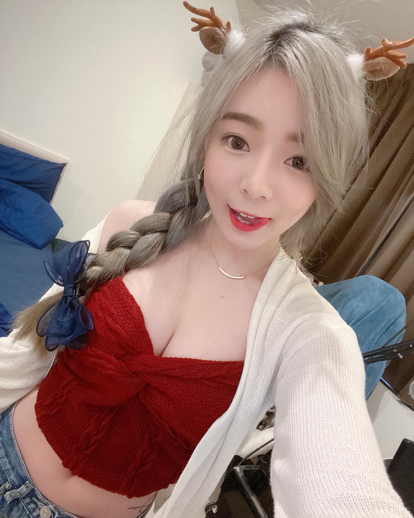 大奶女友「宋寧」美胸視角讓人害羞到不行！「渾圓雙乳」讓人血壓直接飆升！-第1章-图片4