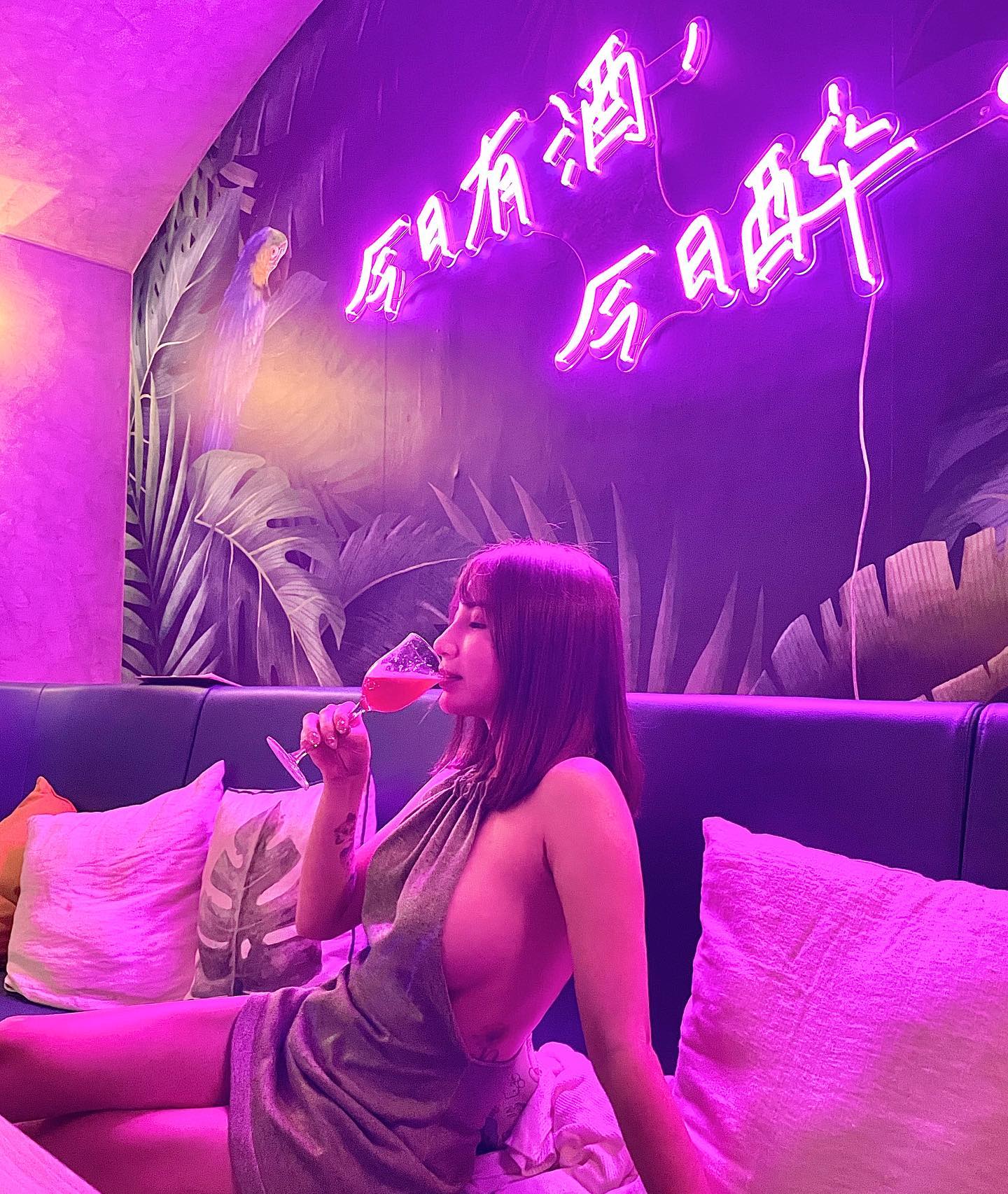 最性感寵物營養師「皮皮」「渾圓白皙」讓人光看就瞬間戀愛！-第1章-图片4