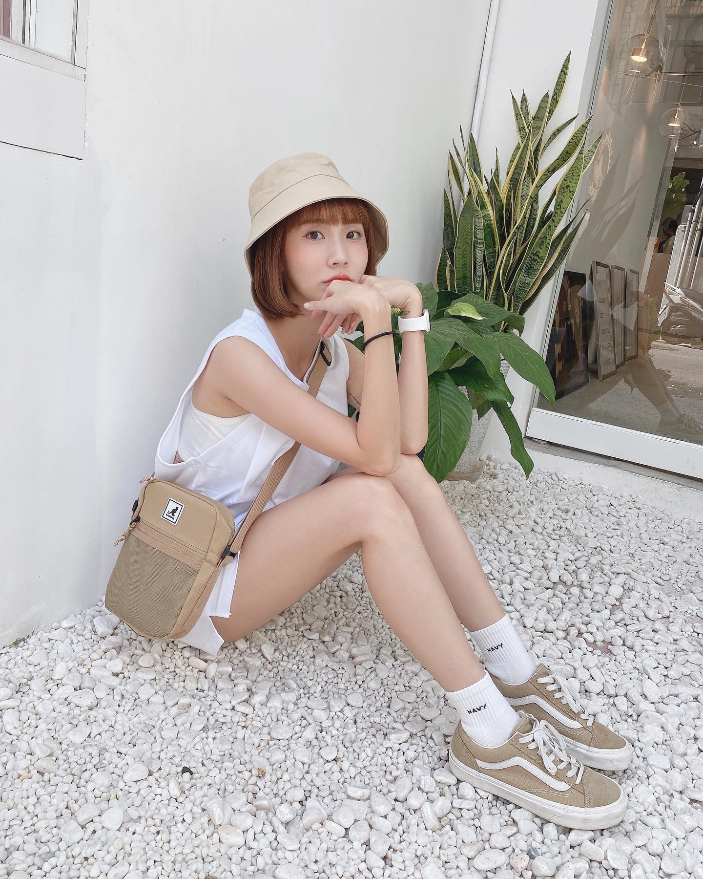 極品正妹「粿粿Meigo」腿部線條超光滑，白皙辣腿和小蠻腰一次展現！-第1章-图片4