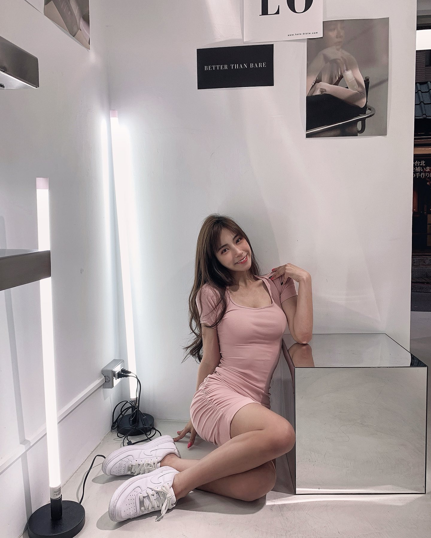 爆乳洋裝妹「小璦」甜美笑容、清新五官，超誘惑「美乳視角」讓人血脈噴張-第1章-图片10