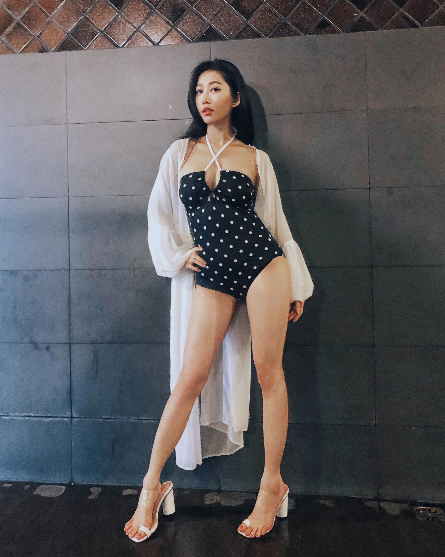 美腿女神「王晴」迷人事業線，魅力無法擋！ 壯觀雙峰「性感女體」引人噴火！-第1章-图片3