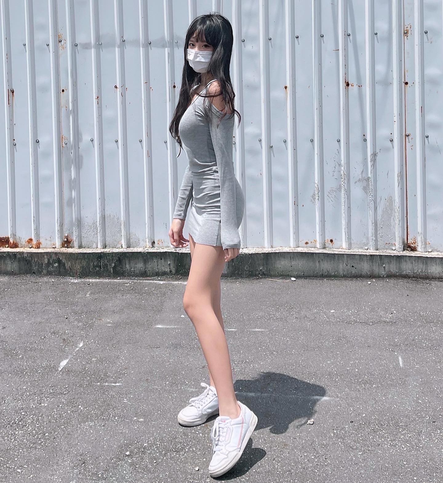 氣質正妹「喬薰」惹火曲線加上勾人電眼，腰細翹臀長腿真的超逆天！氣質又甜美-第1章-图片7