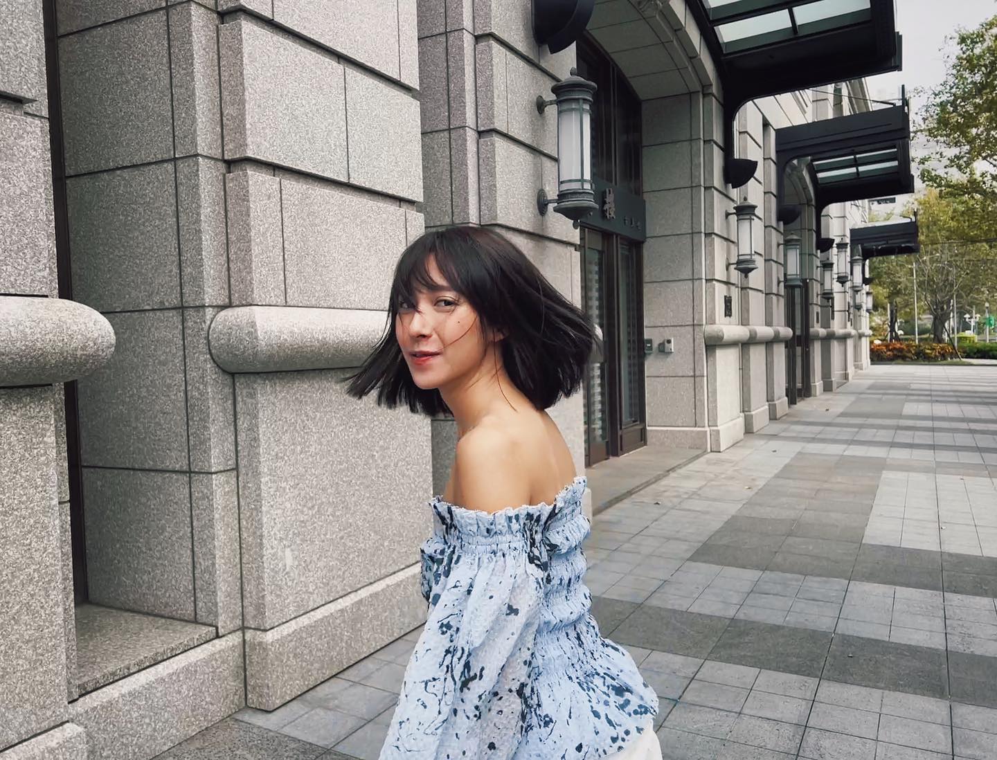 清純正妹「楊晴」美乳身材線條好犯規！小露細腰好性感！讓人欲罷不能！-第1章-图片7